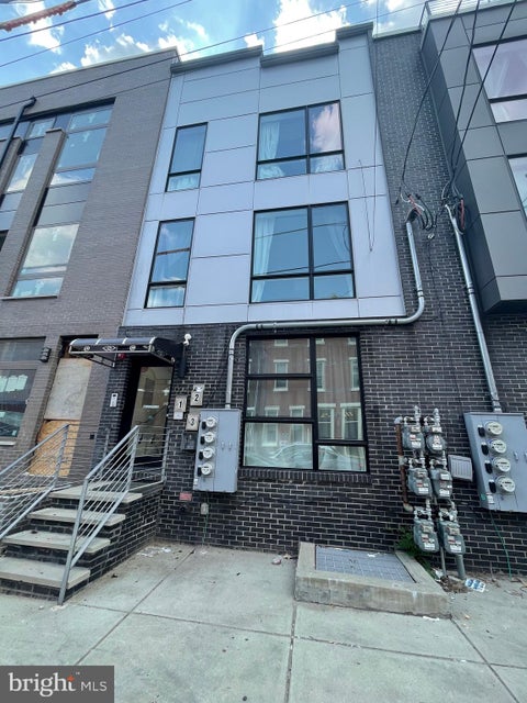 Multifamily For Sale - 924 N 15th Street<br/> PHILADELPHIA, PA 19130