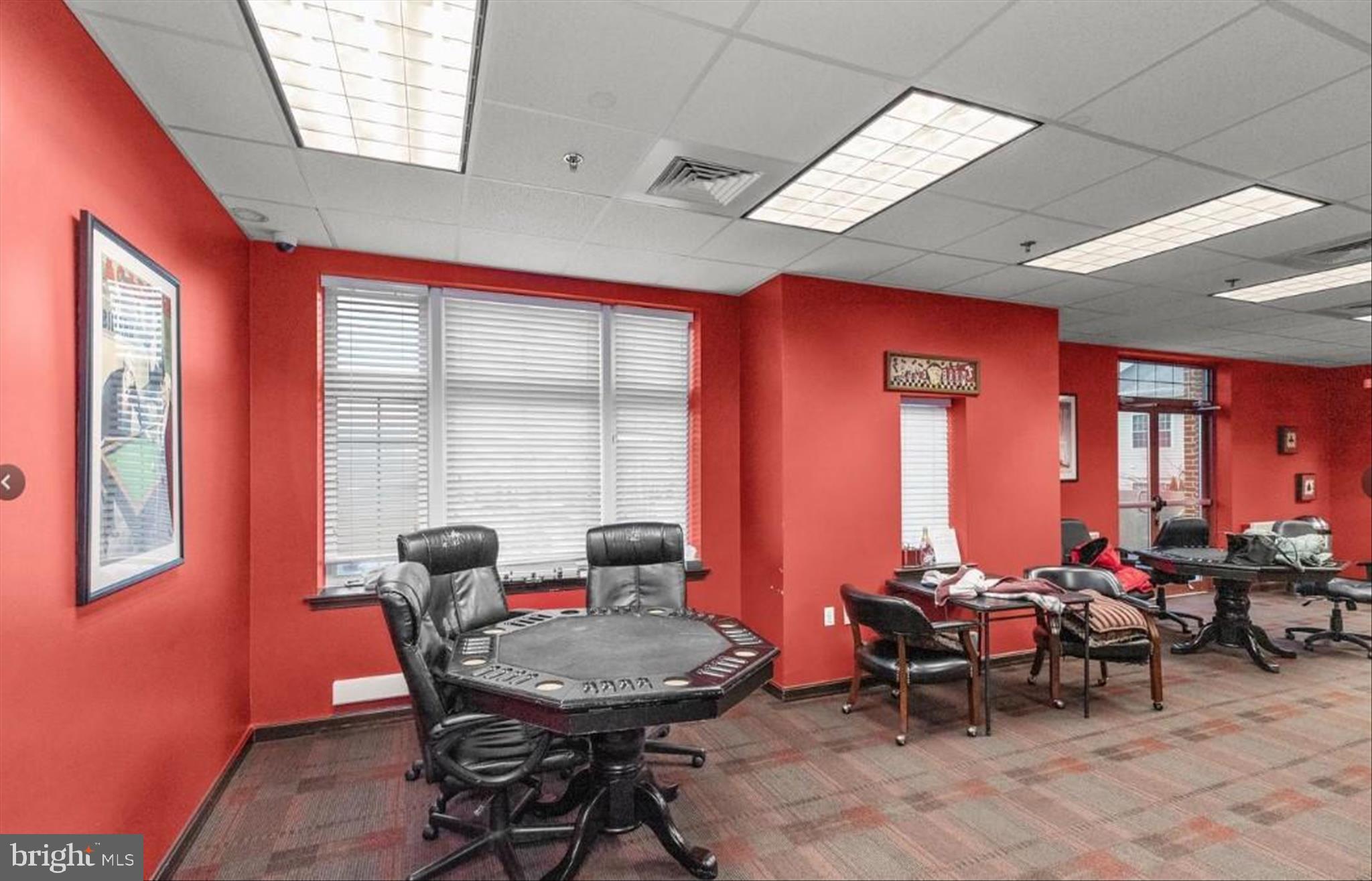 HEARTHSTONE AT VILLAGE CREST CONDOMINIUMS - Residential