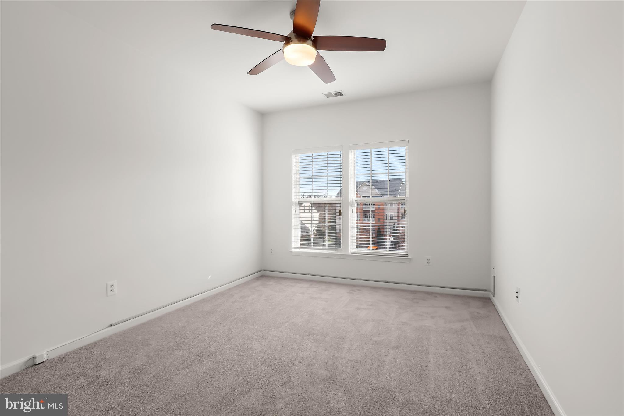 HEARTHSTONE AT VILLAGE CREST CONDOMINIUMS - Residential