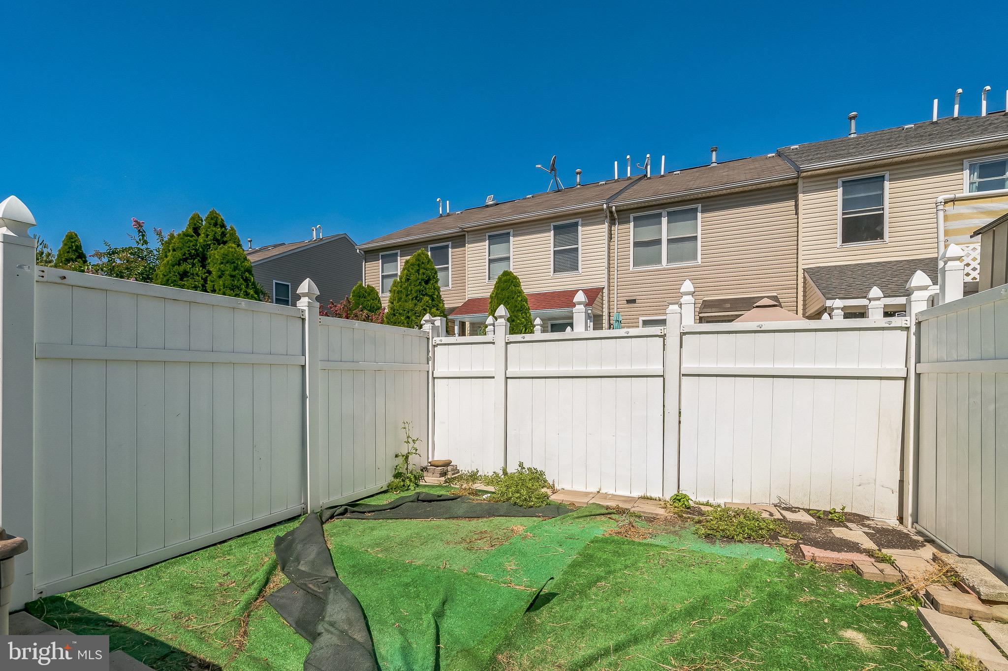 PORT RICHMOND - Residential