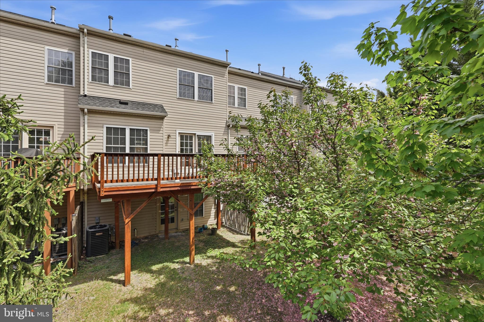 FAIRCREST NORTH - Residential