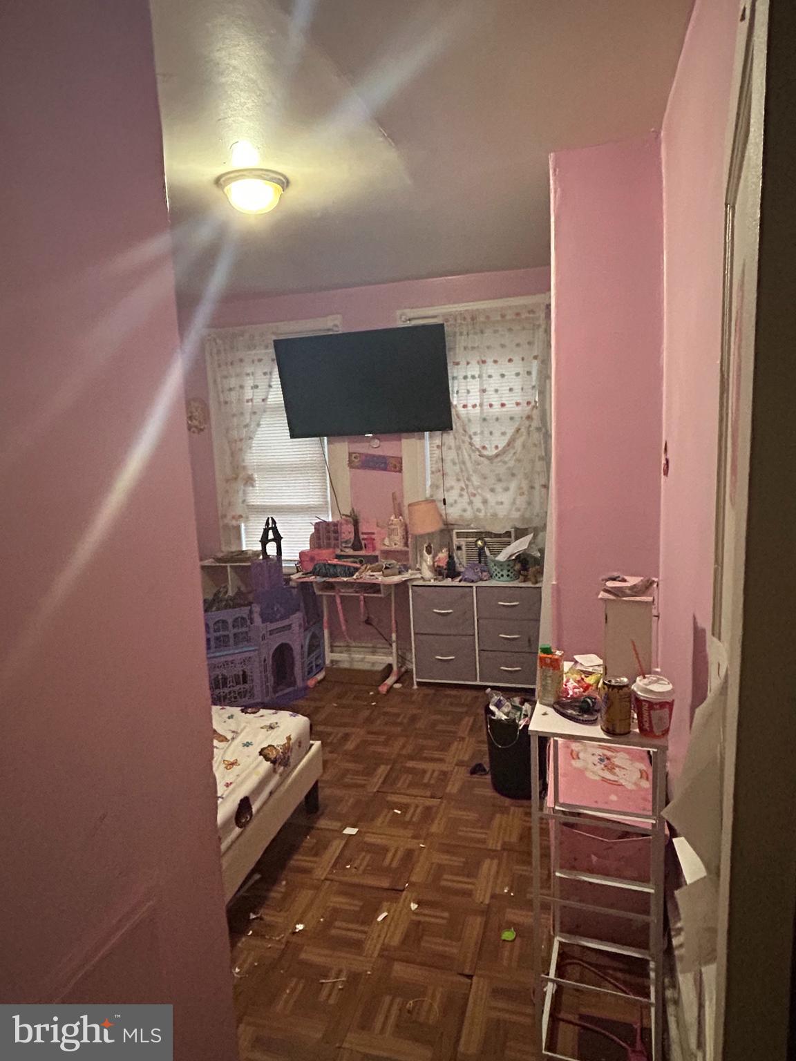 FAIRVIEW PARK - Residential