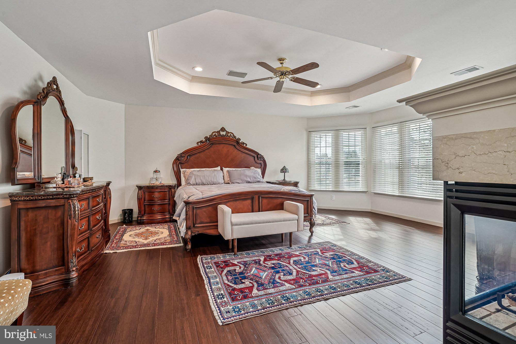 CLIFTON CREST - Residential