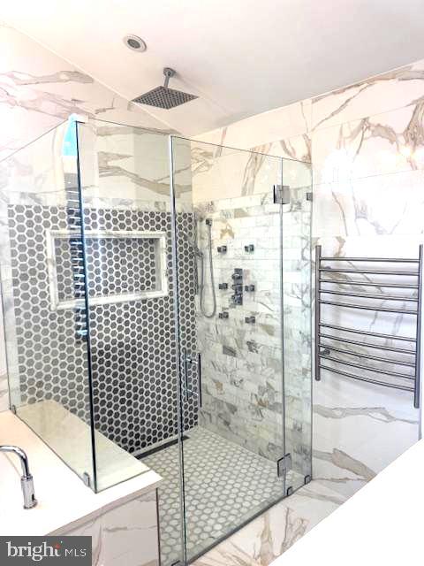 CLIFTON CREST - Residential