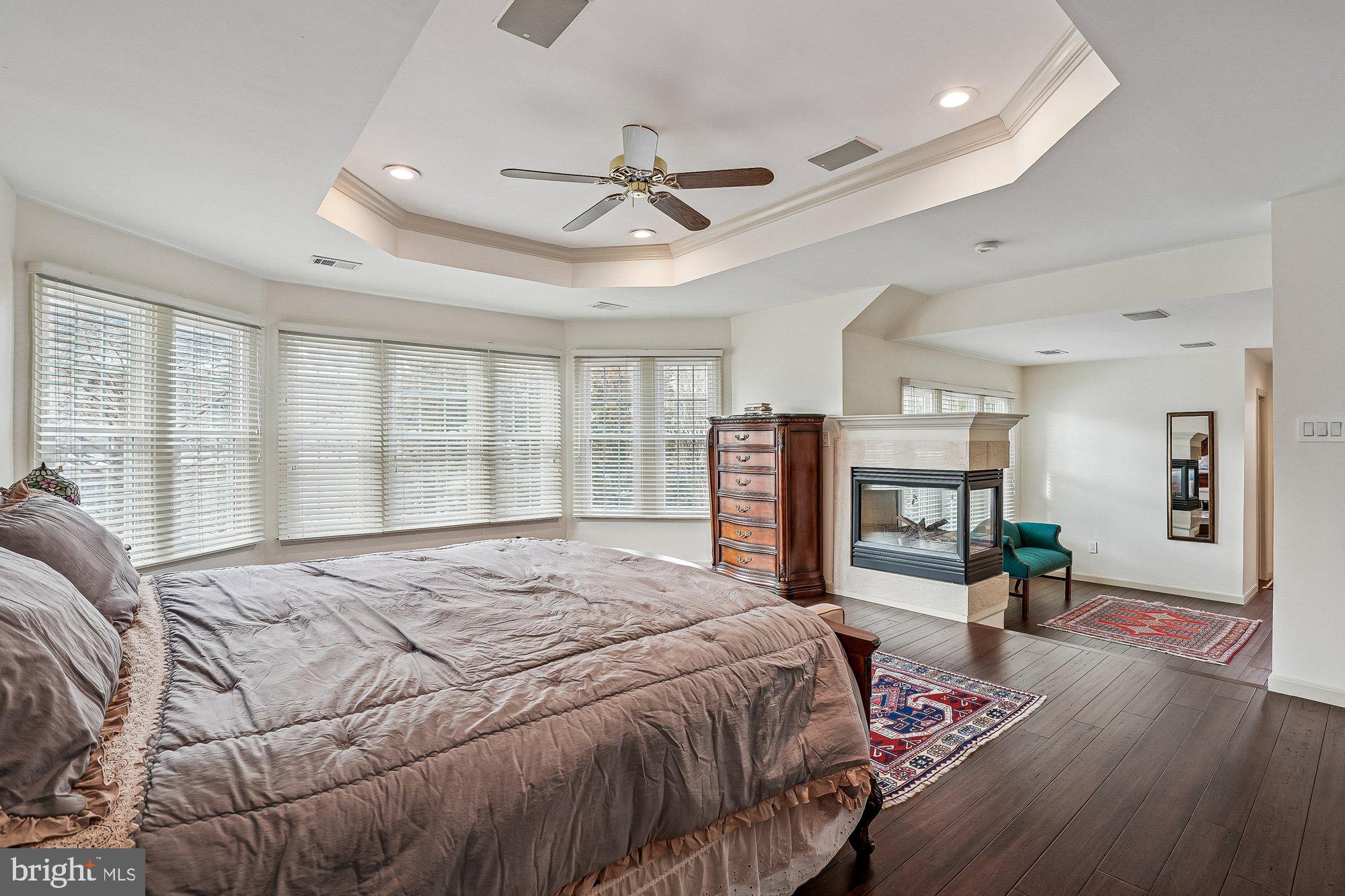 CLIFTON CREST - Residential