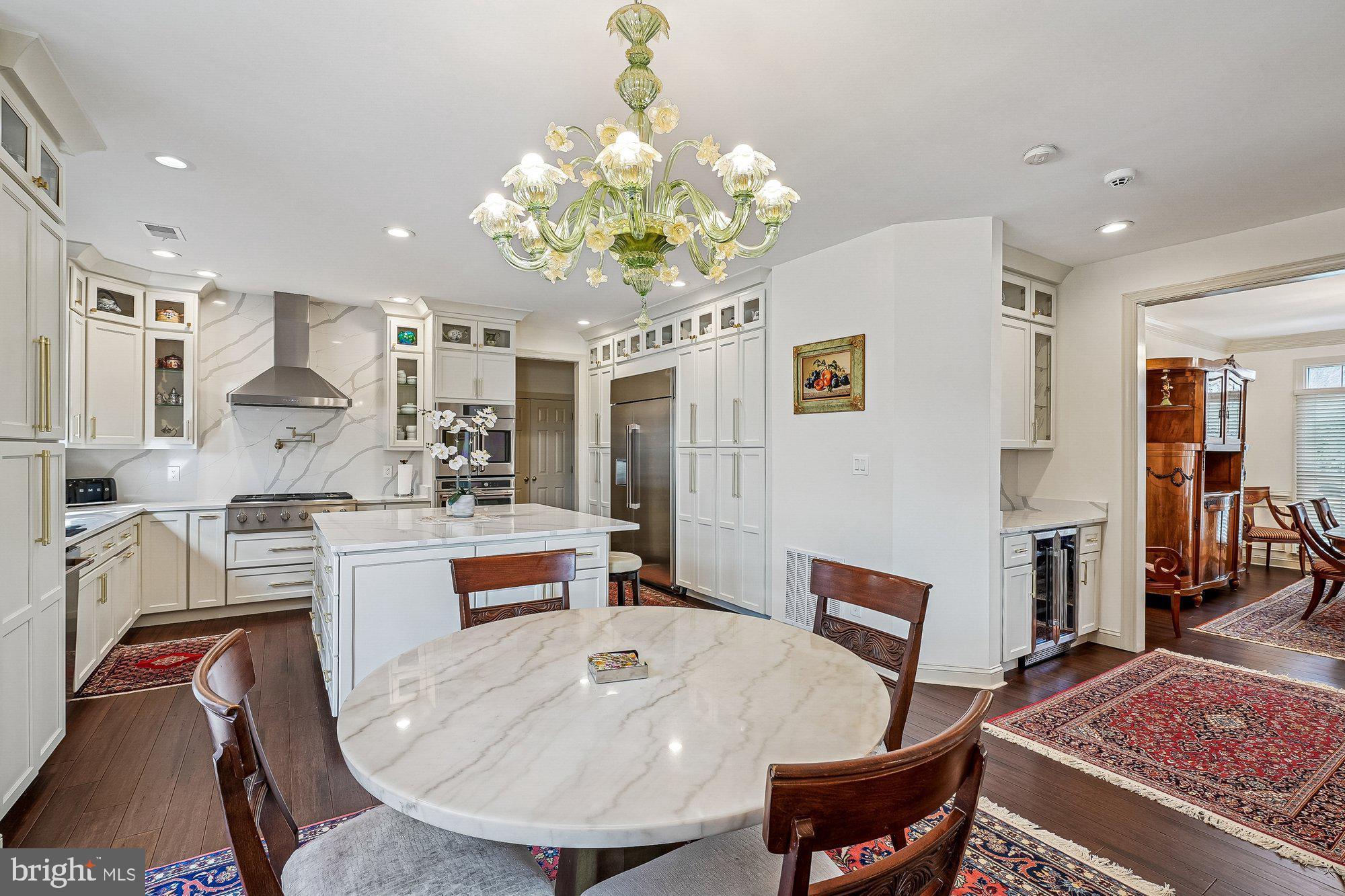 CLIFTON CREST - Residential