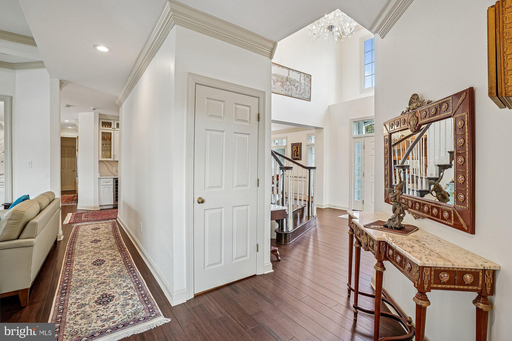 CLIFTON CREST - Residential