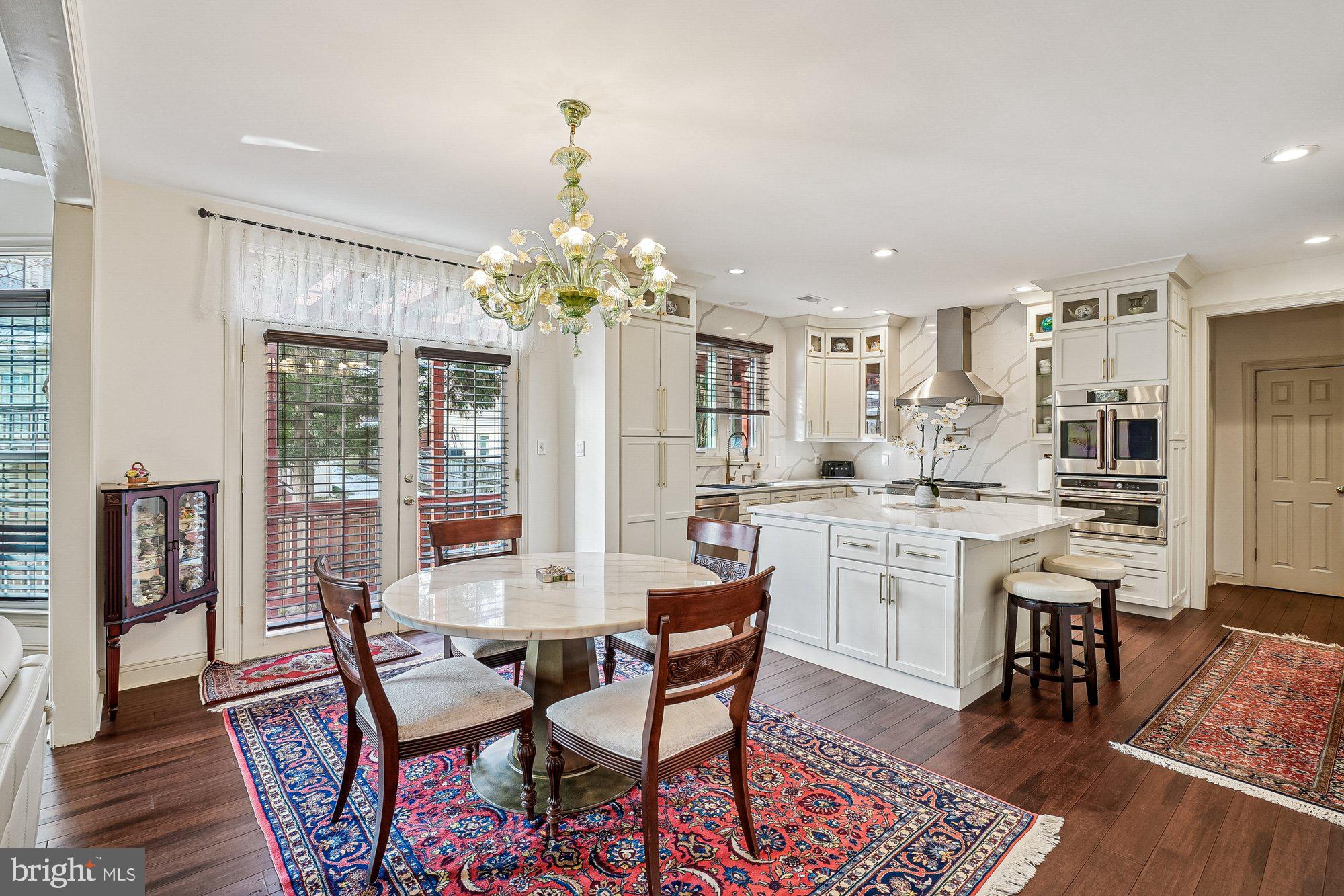 CLIFTON CREST - Residential