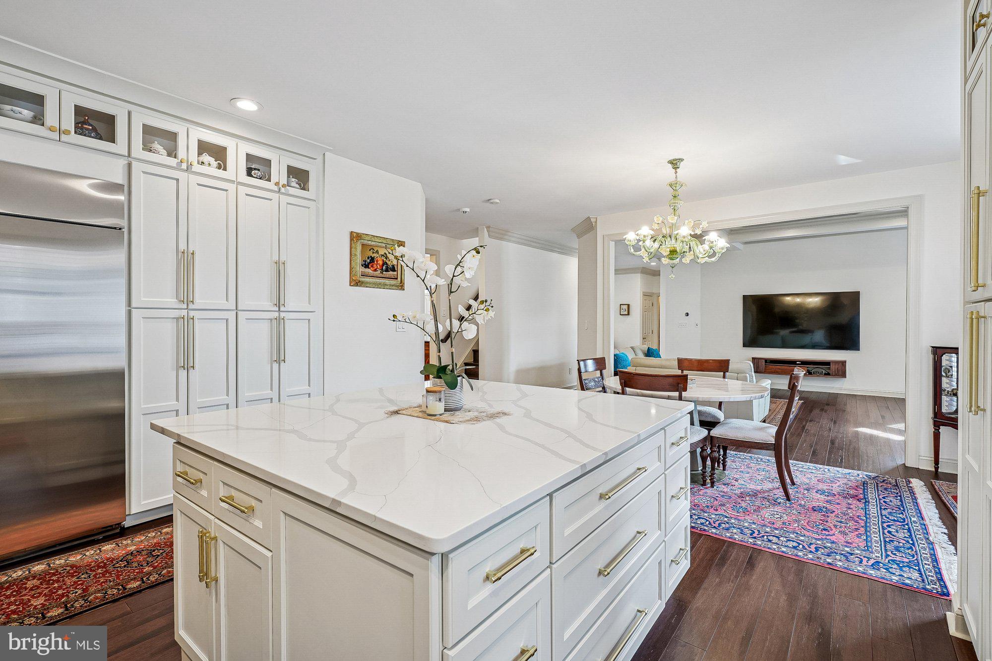 CLIFTON CREST - Residential