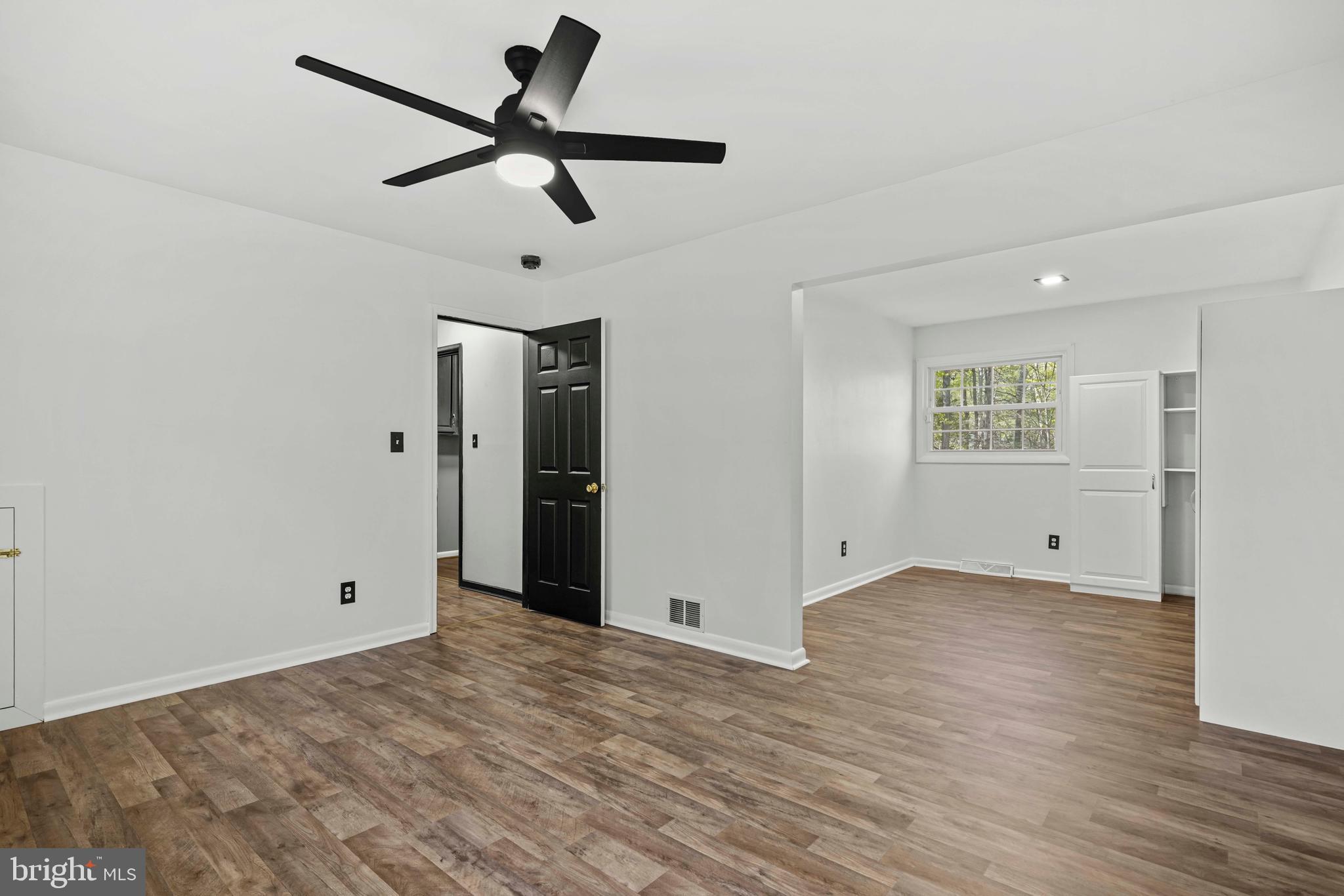 GILLENS GROVE - Residential