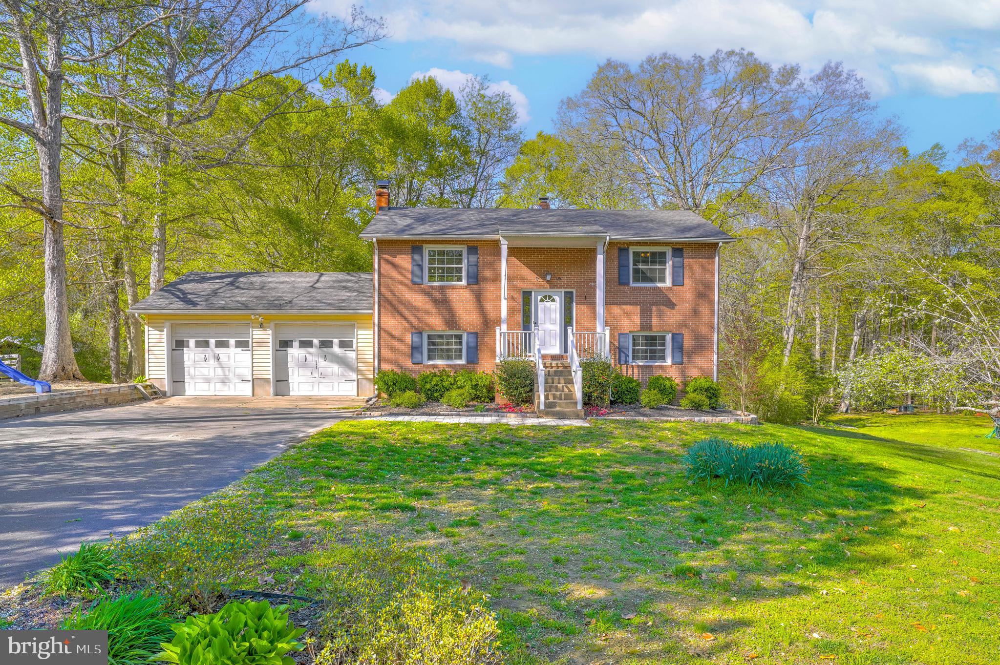 GILLENS GROVE - Residential