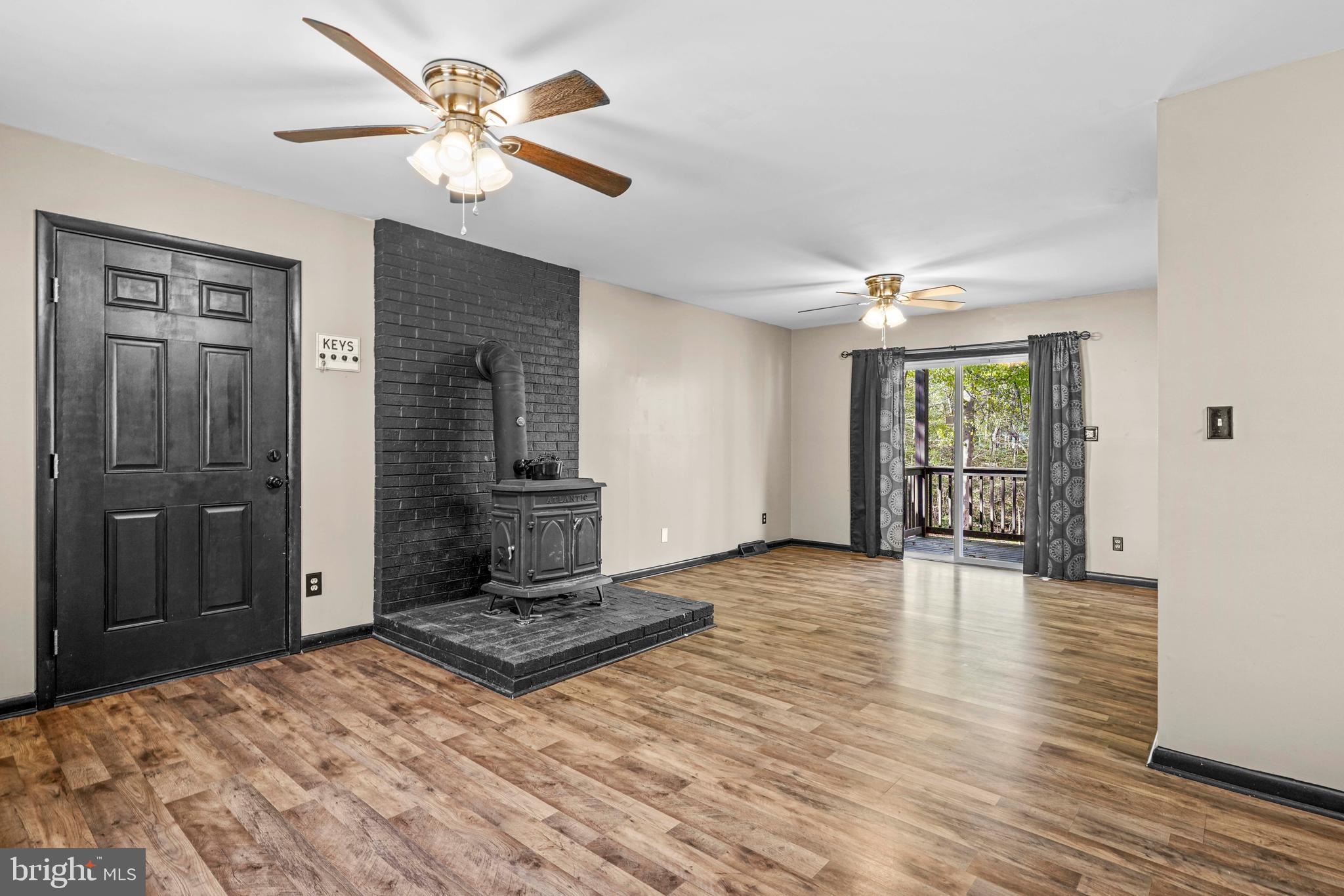 GILLENS GROVE - Residential