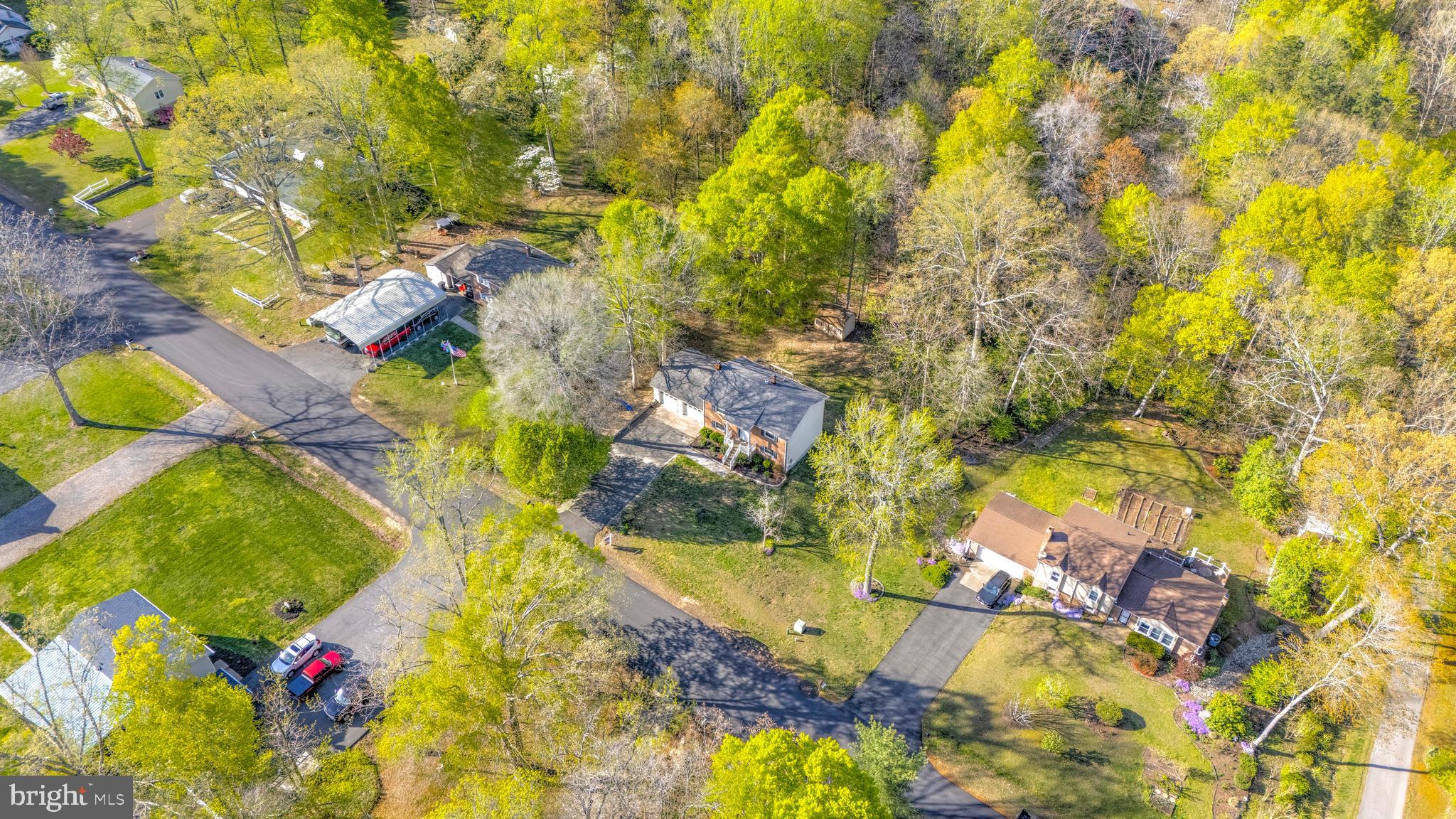 GILLENS GROVE - Residential