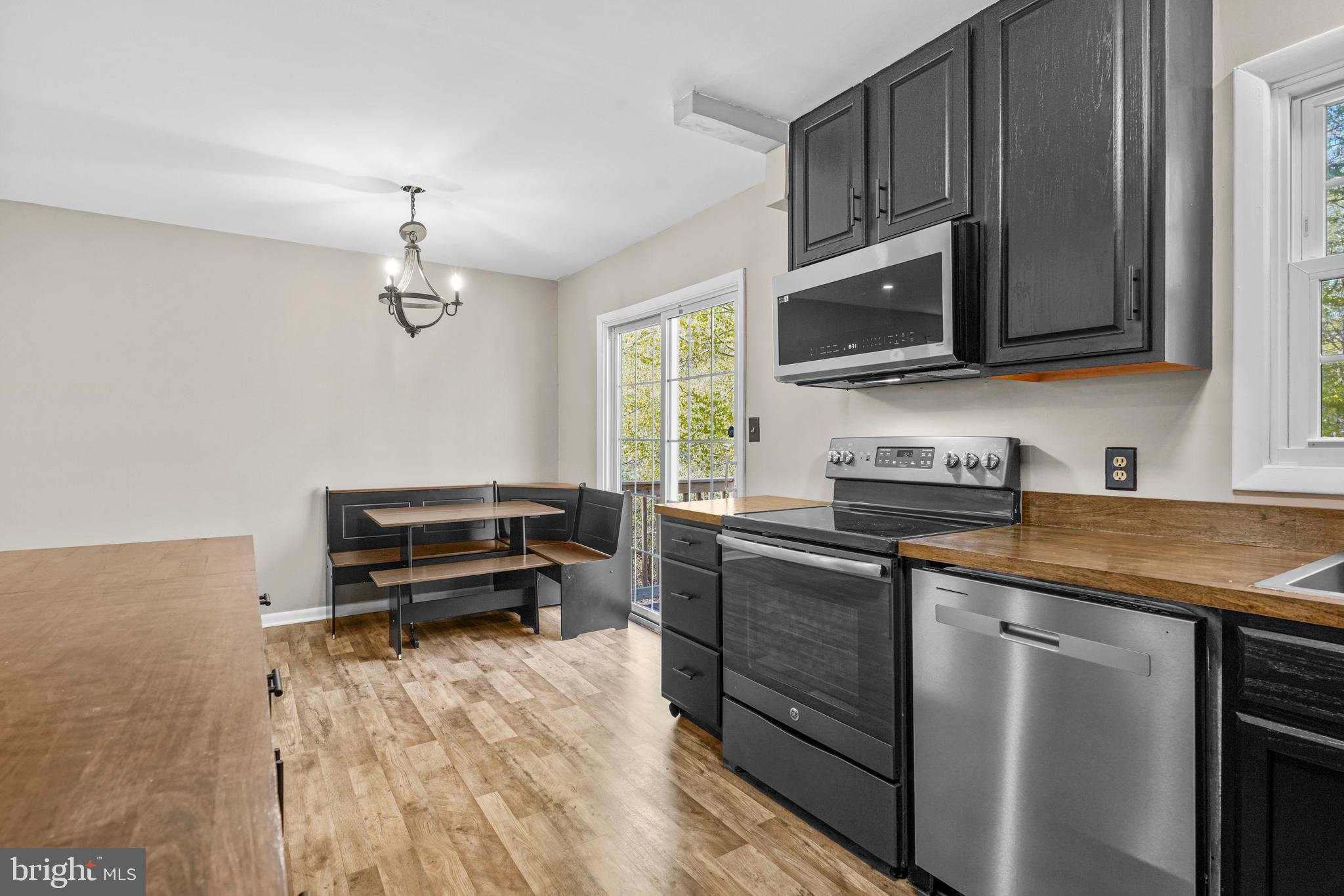 GILLENS GROVE - Residential