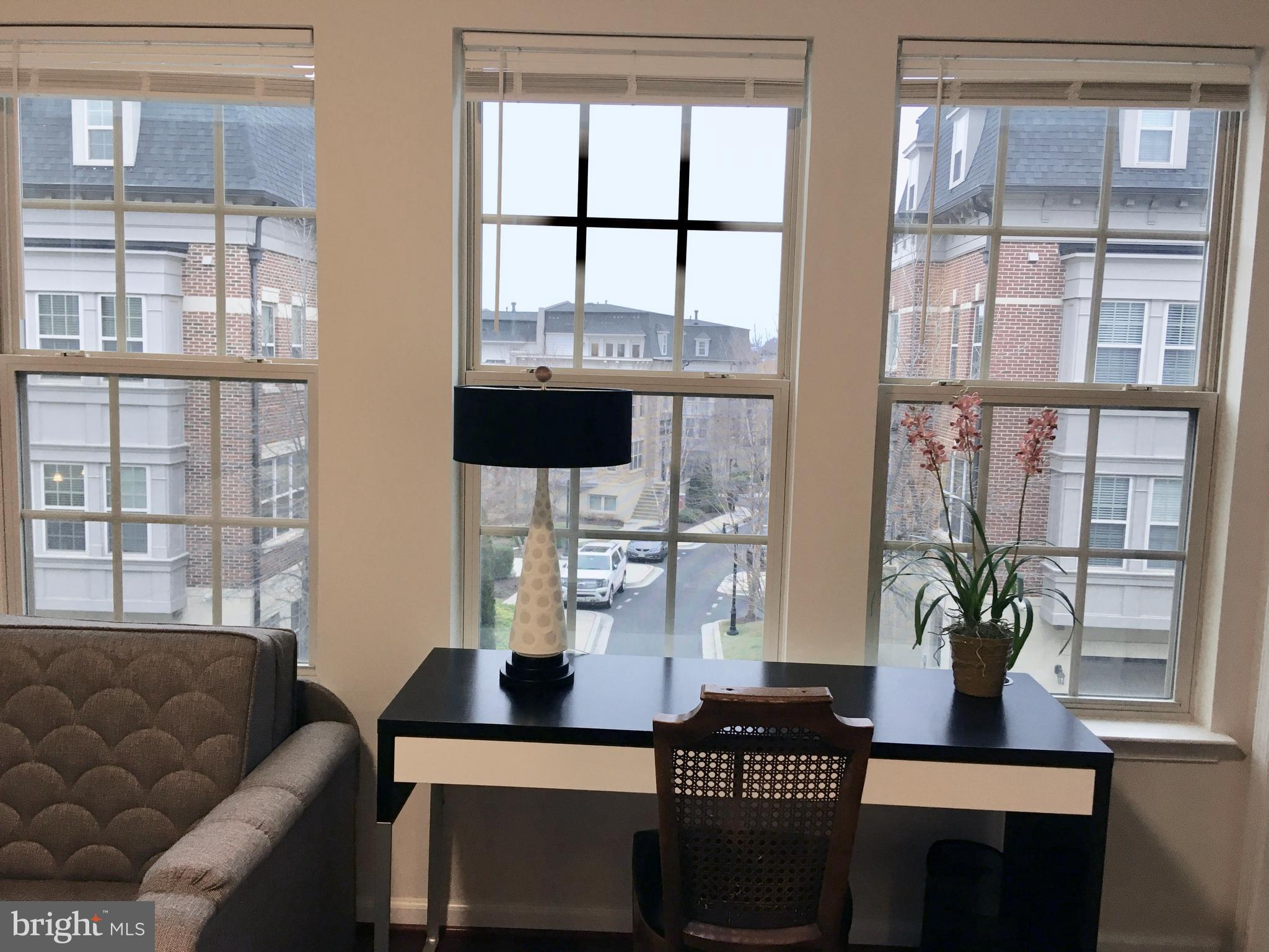 POTOMAC OVERLOOK AT NATIONAL HARBOR - Residential Lease