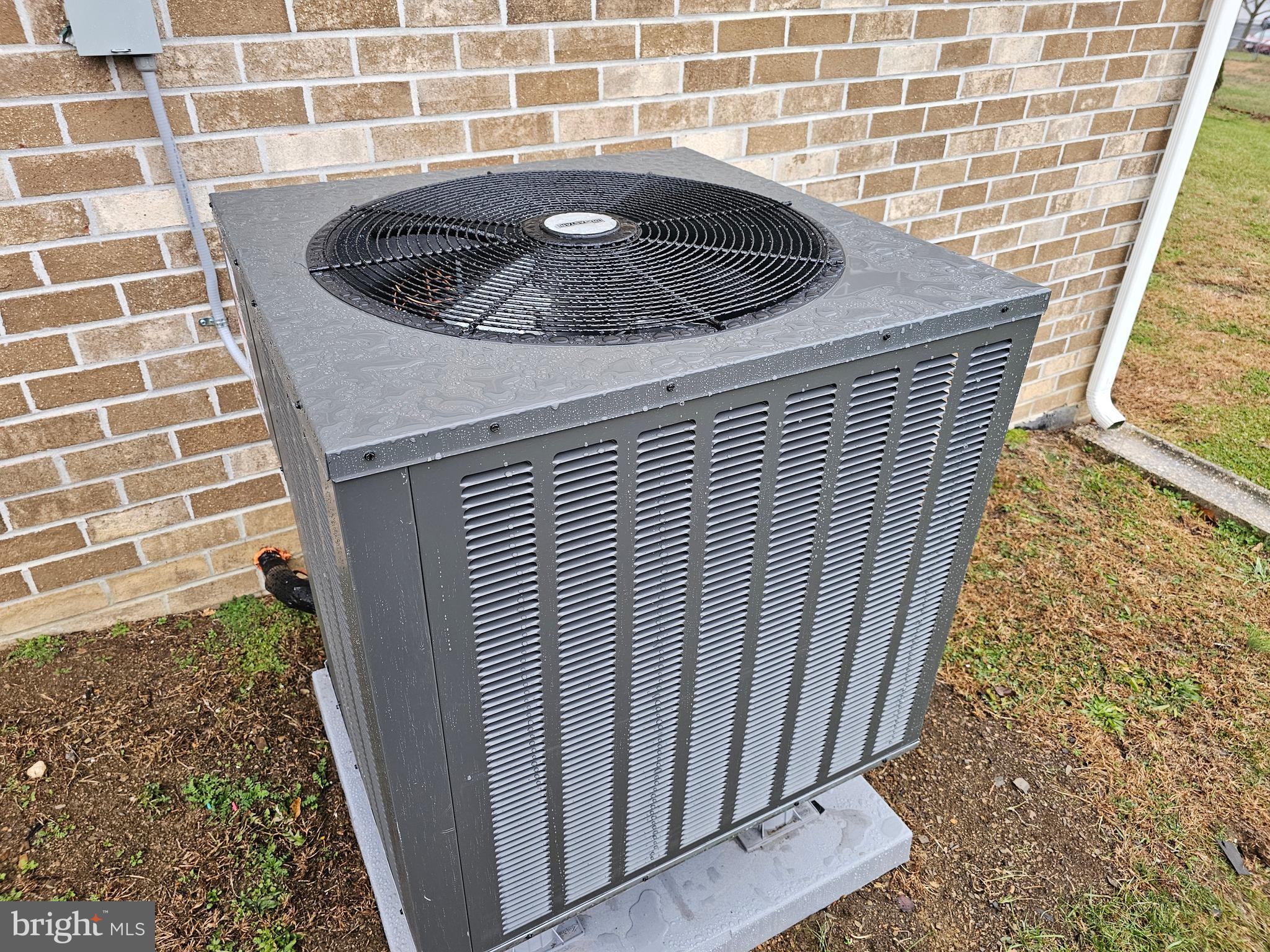 LAURICH HILLS - Residential