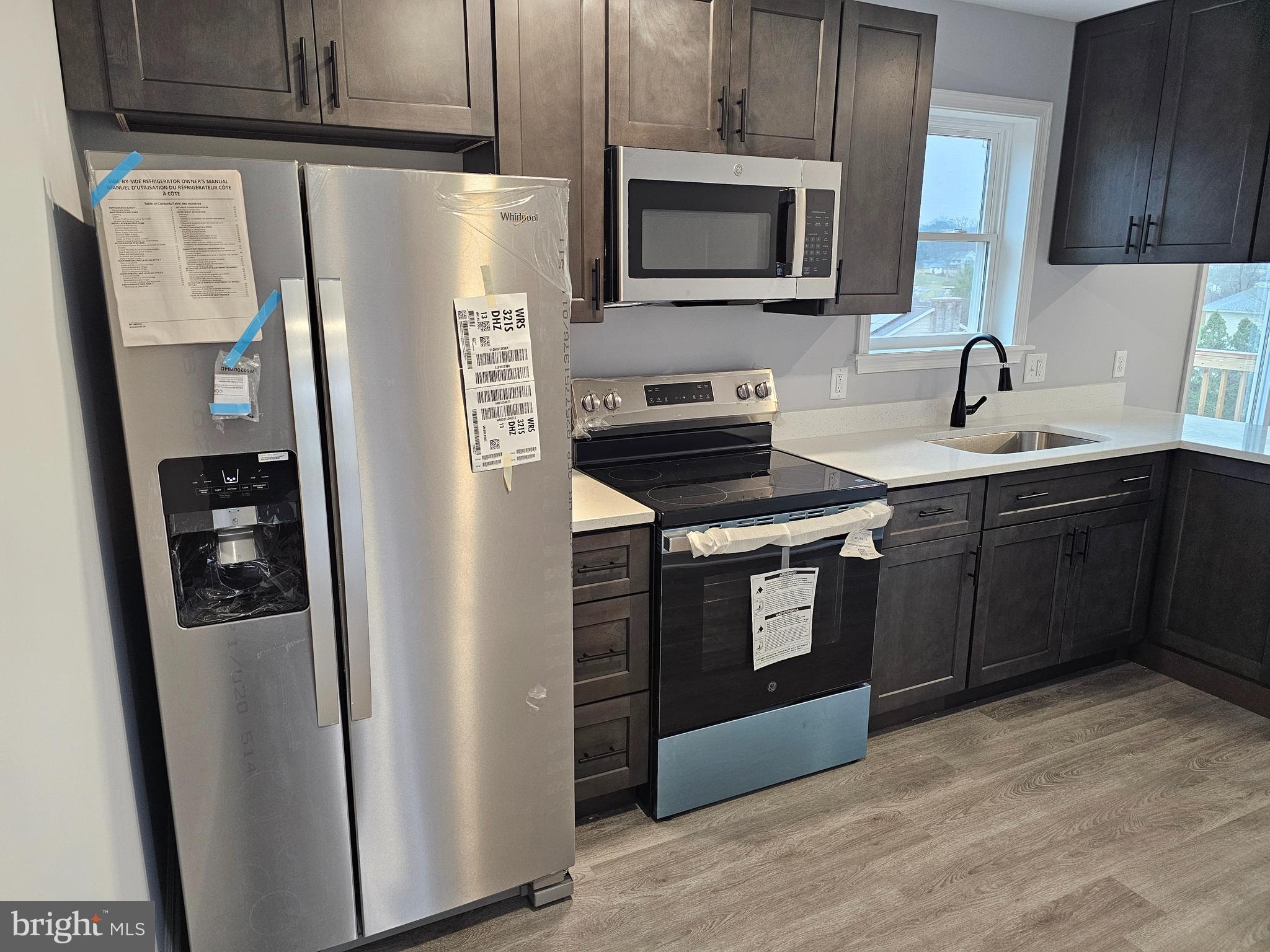 LAURICH HILLS - Residential