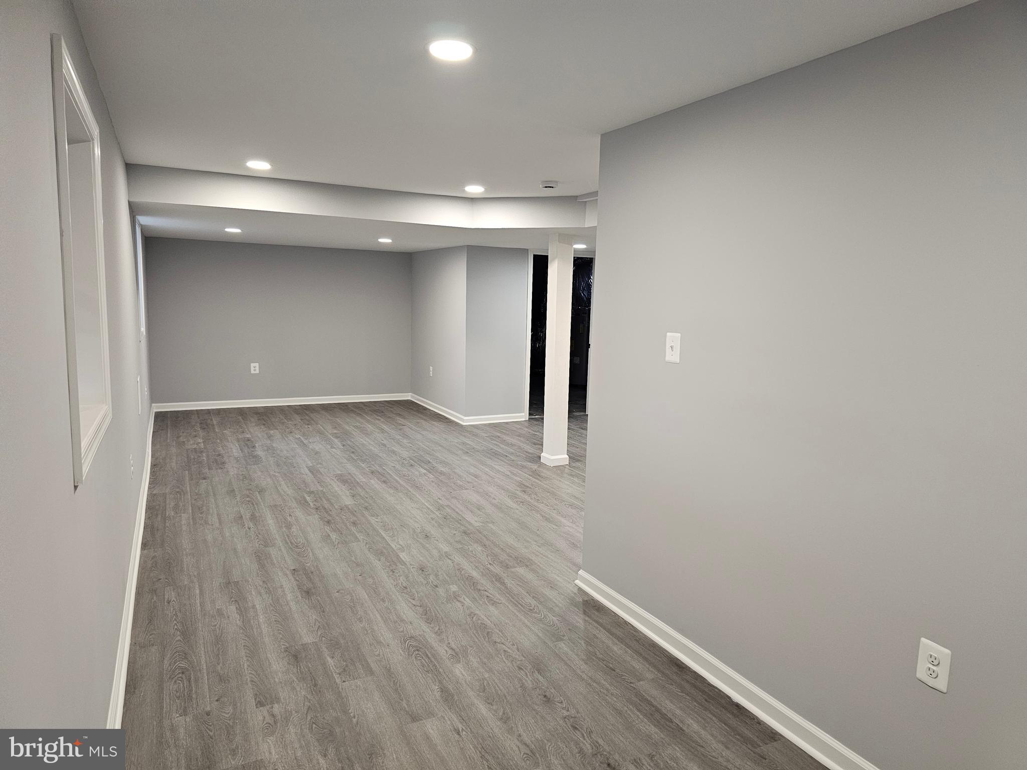 LAURICH HILLS - Residential