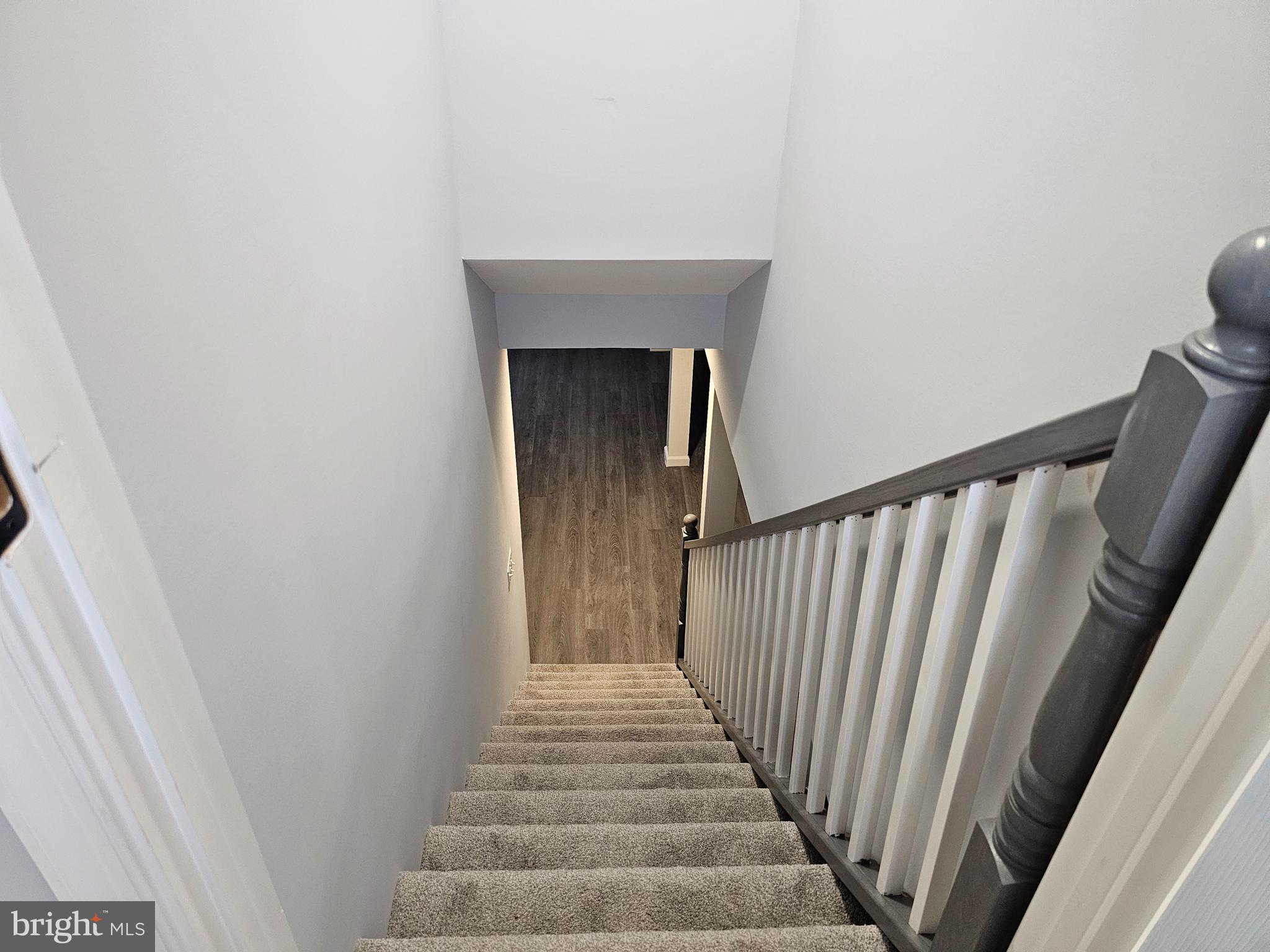 LAURICH HILLS - Residential