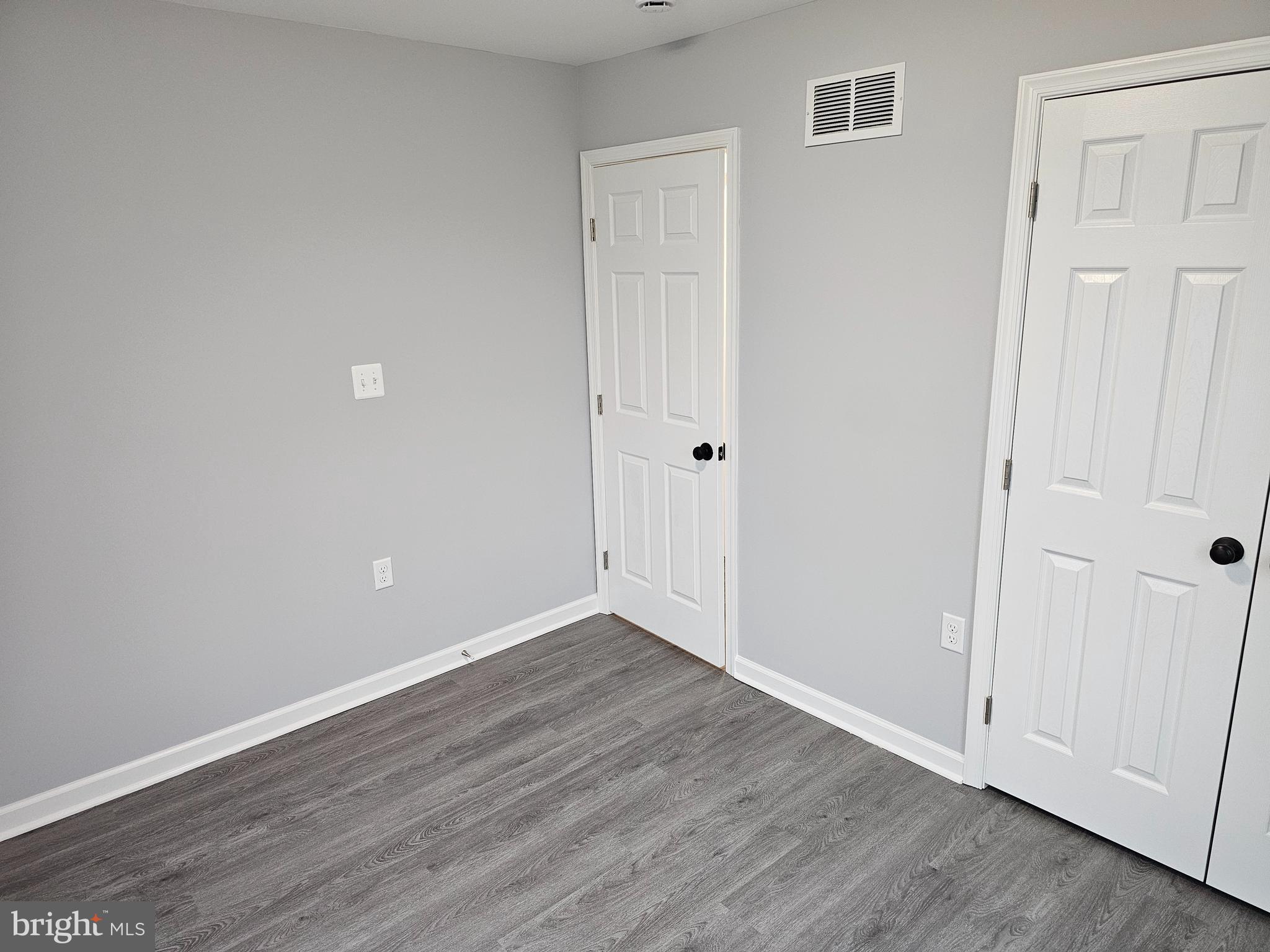 LAURICH HILLS - Residential