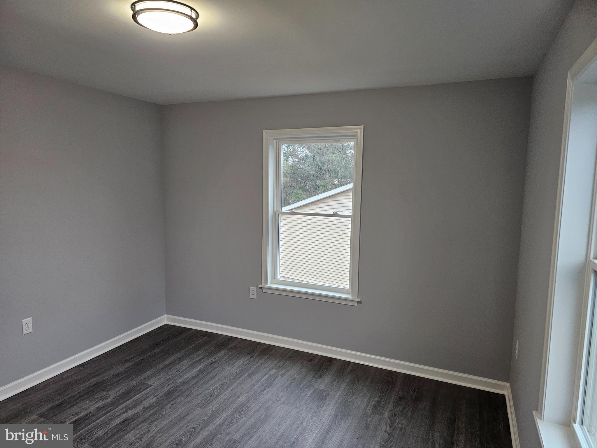 LAURICH HILLS - Residential