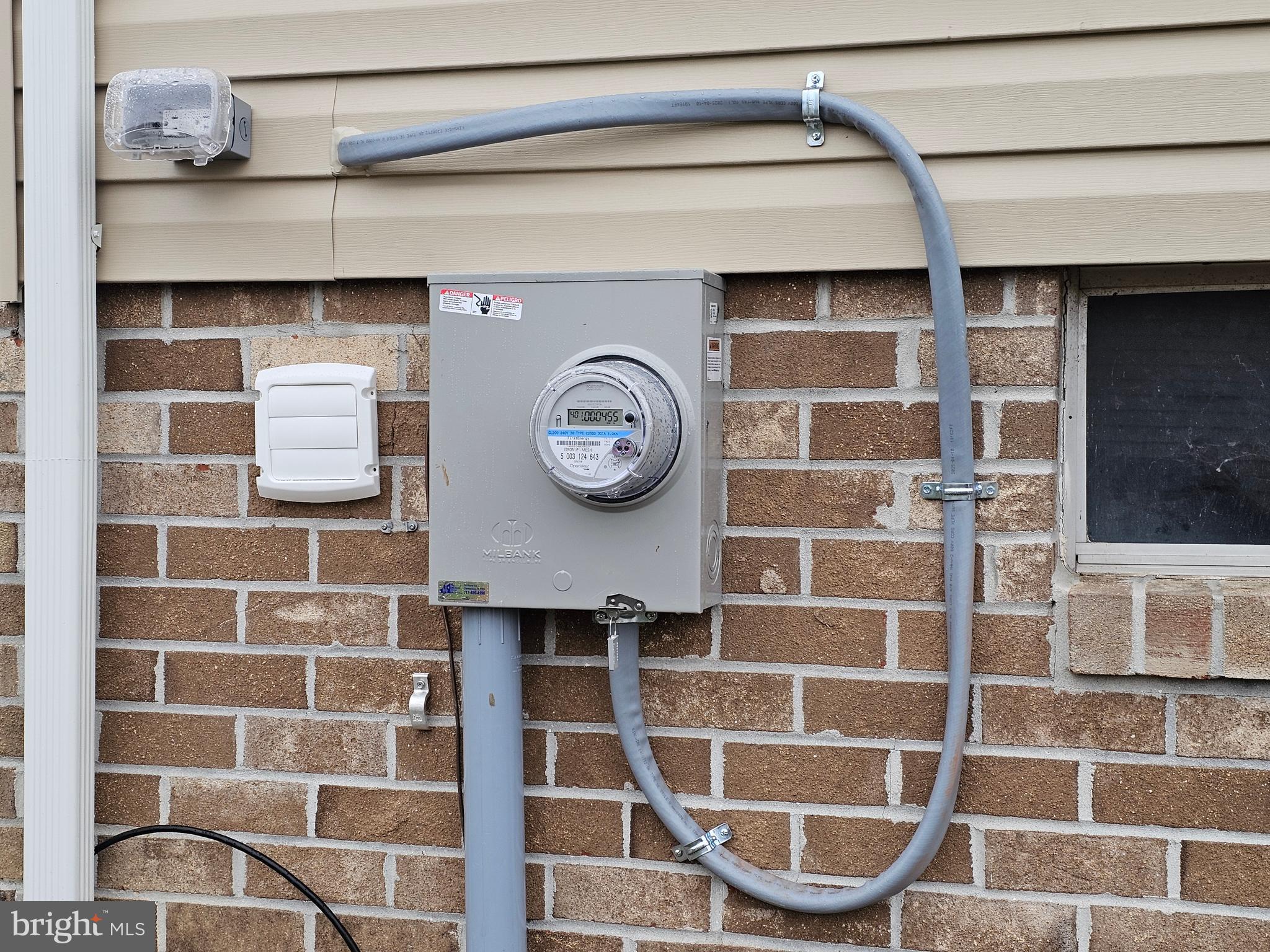 LAURICH HILLS - Residential