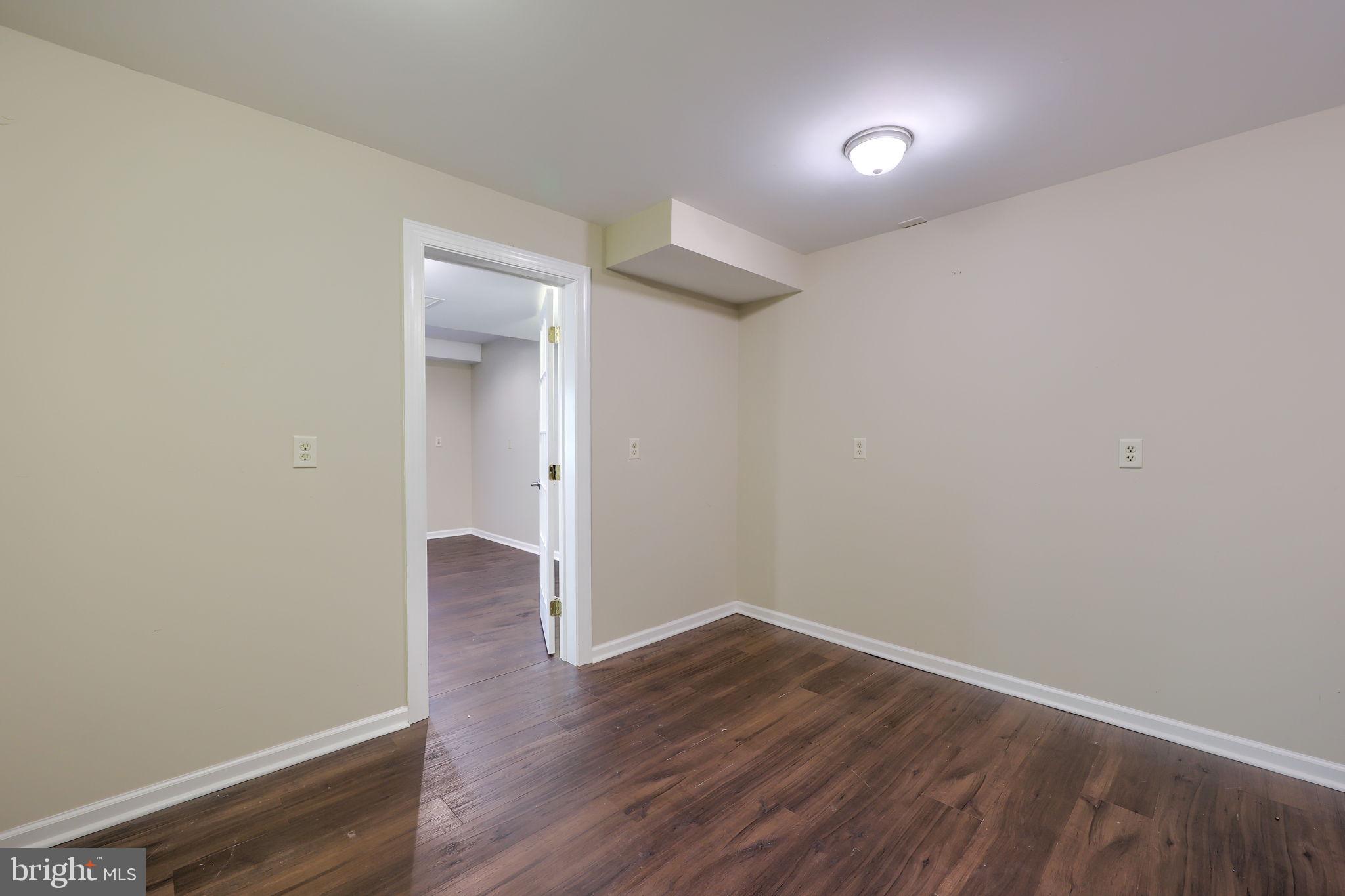 SUMMER BREEZE - Residential