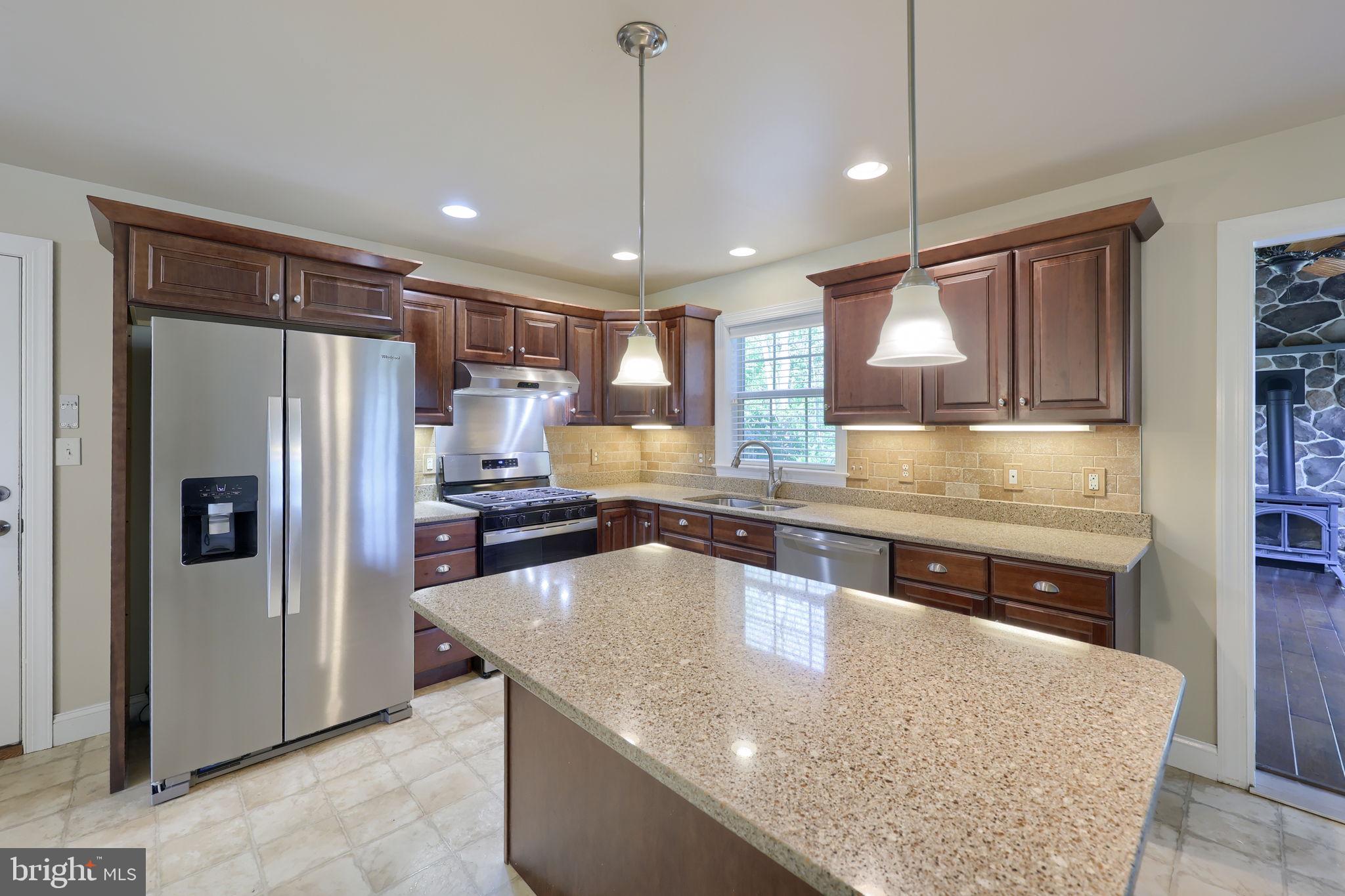 SUMMER BREEZE - Residential