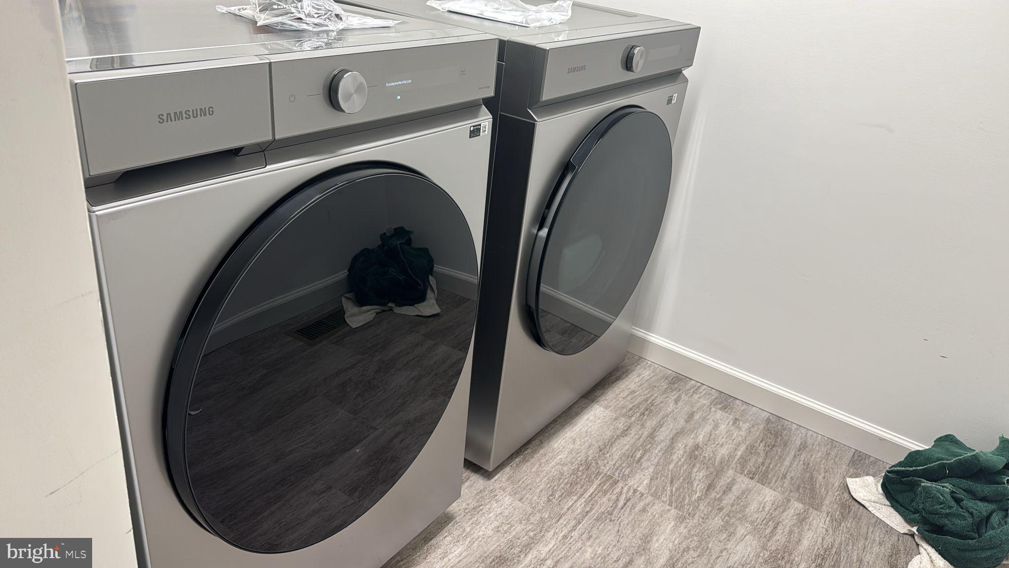 ORCHARD GLEN - Residential Lease