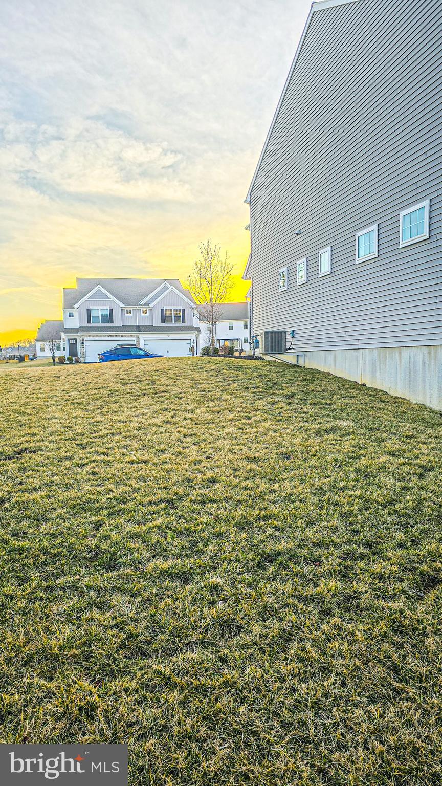 ORCHARD GLEN - Residential Lease