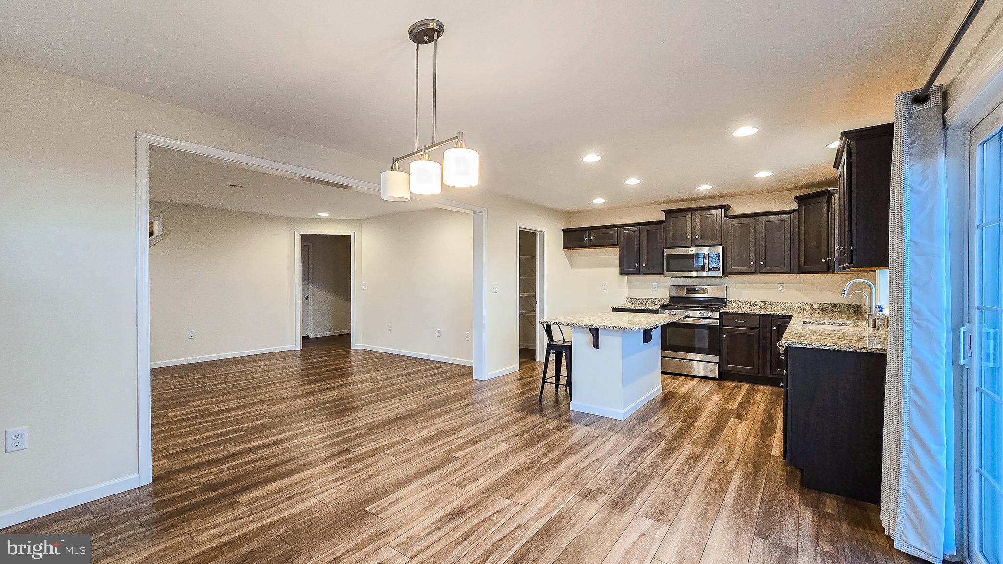 ORCHARD GLEN - Residential Lease