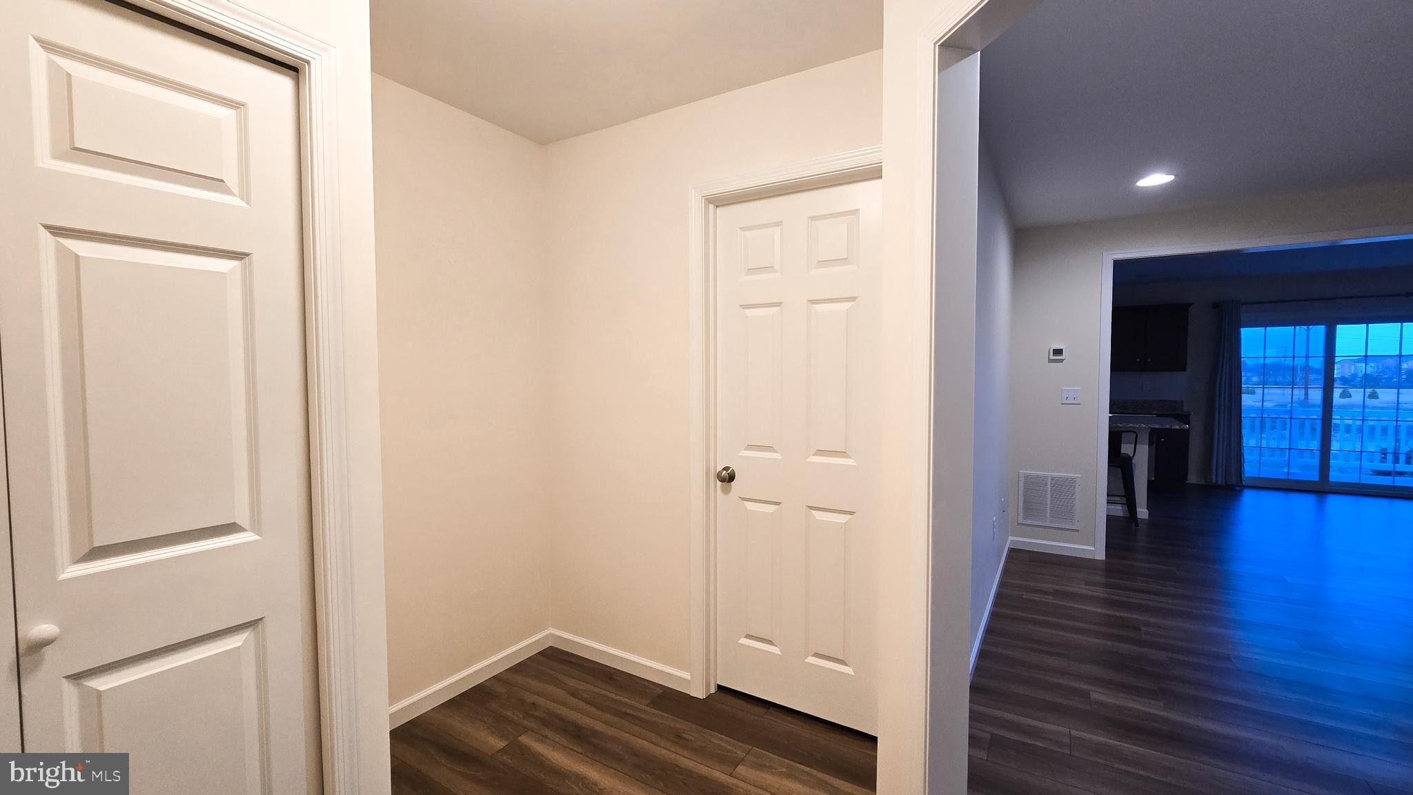 ORCHARD GLEN - Residential Lease