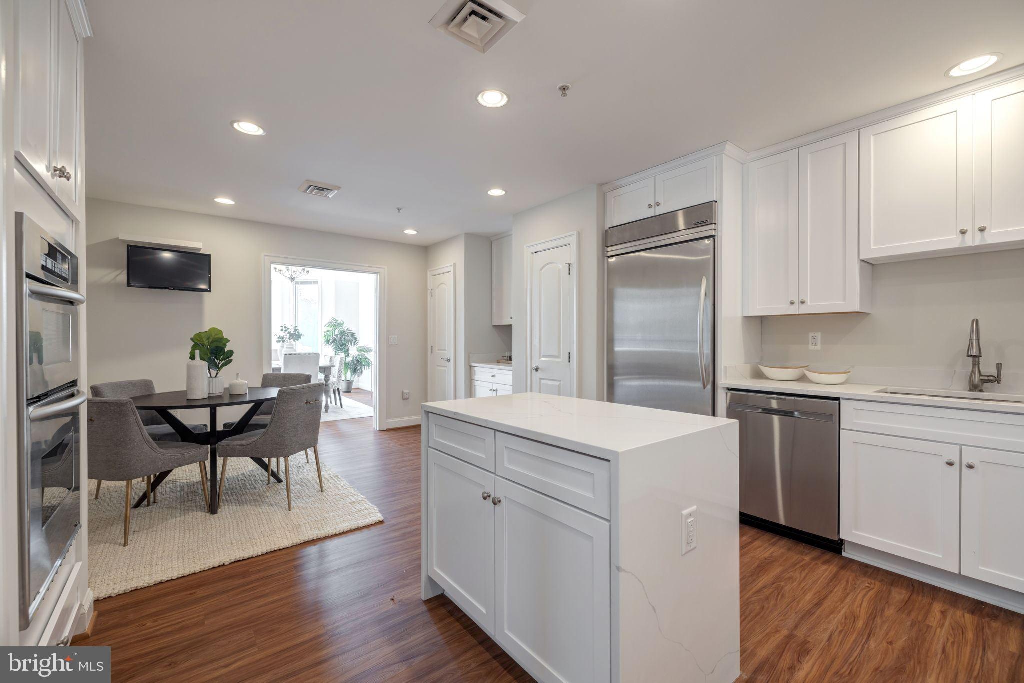 PALLADIUM AT MCLEAN - Residential