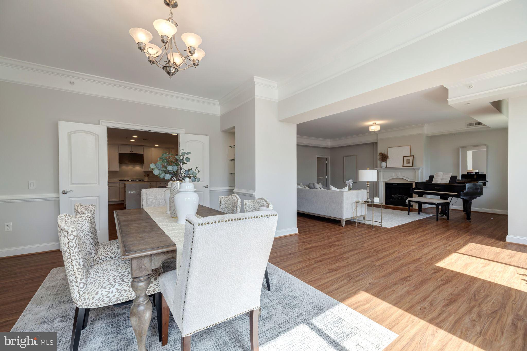 PALLADIUM AT MCLEAN - Residential