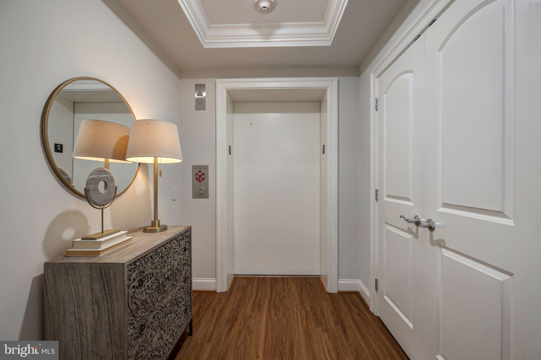 PALLADIUM AT MCLEAN - Residential