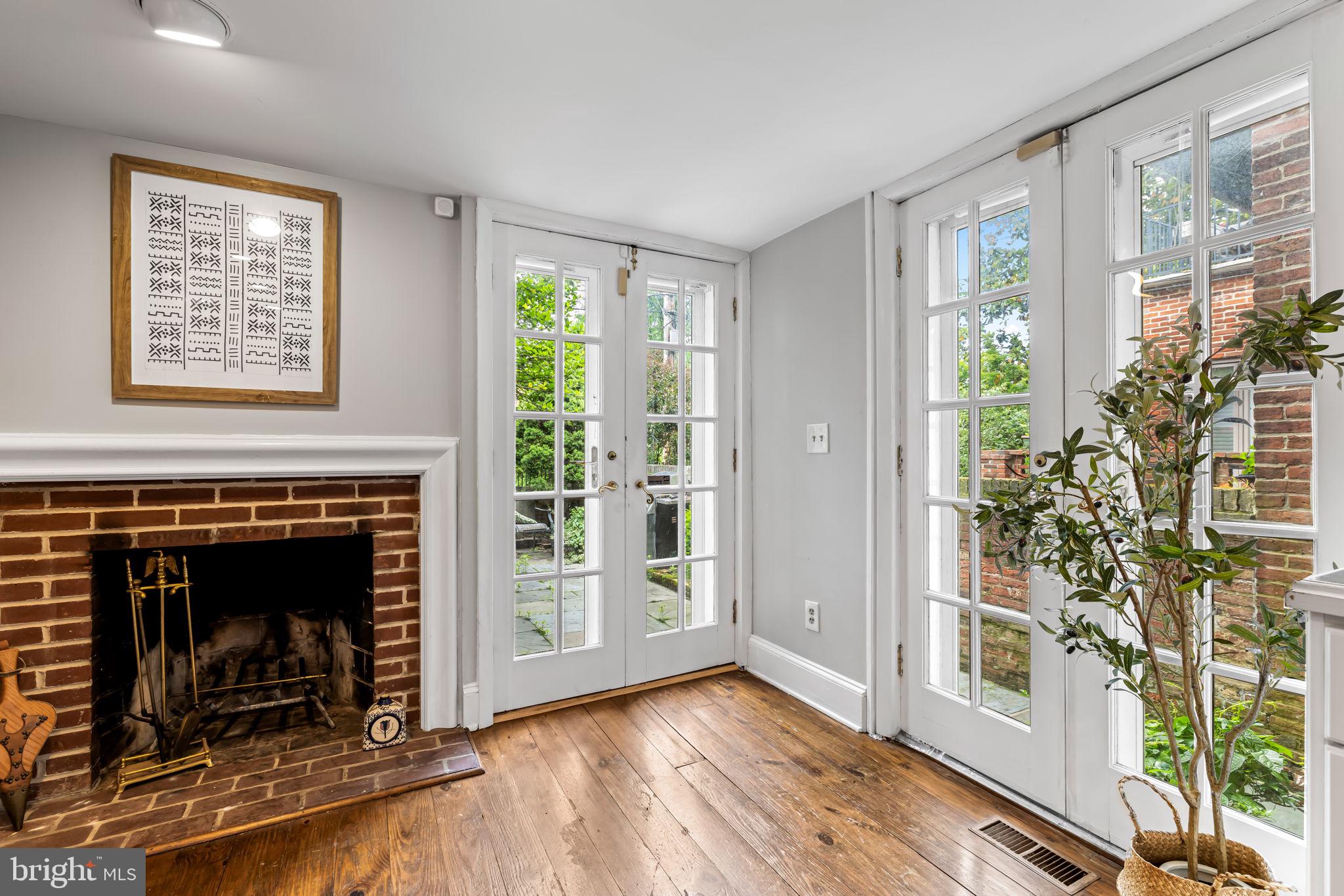 FEDERAL HILL HISTORIC DISTRICT - Residential