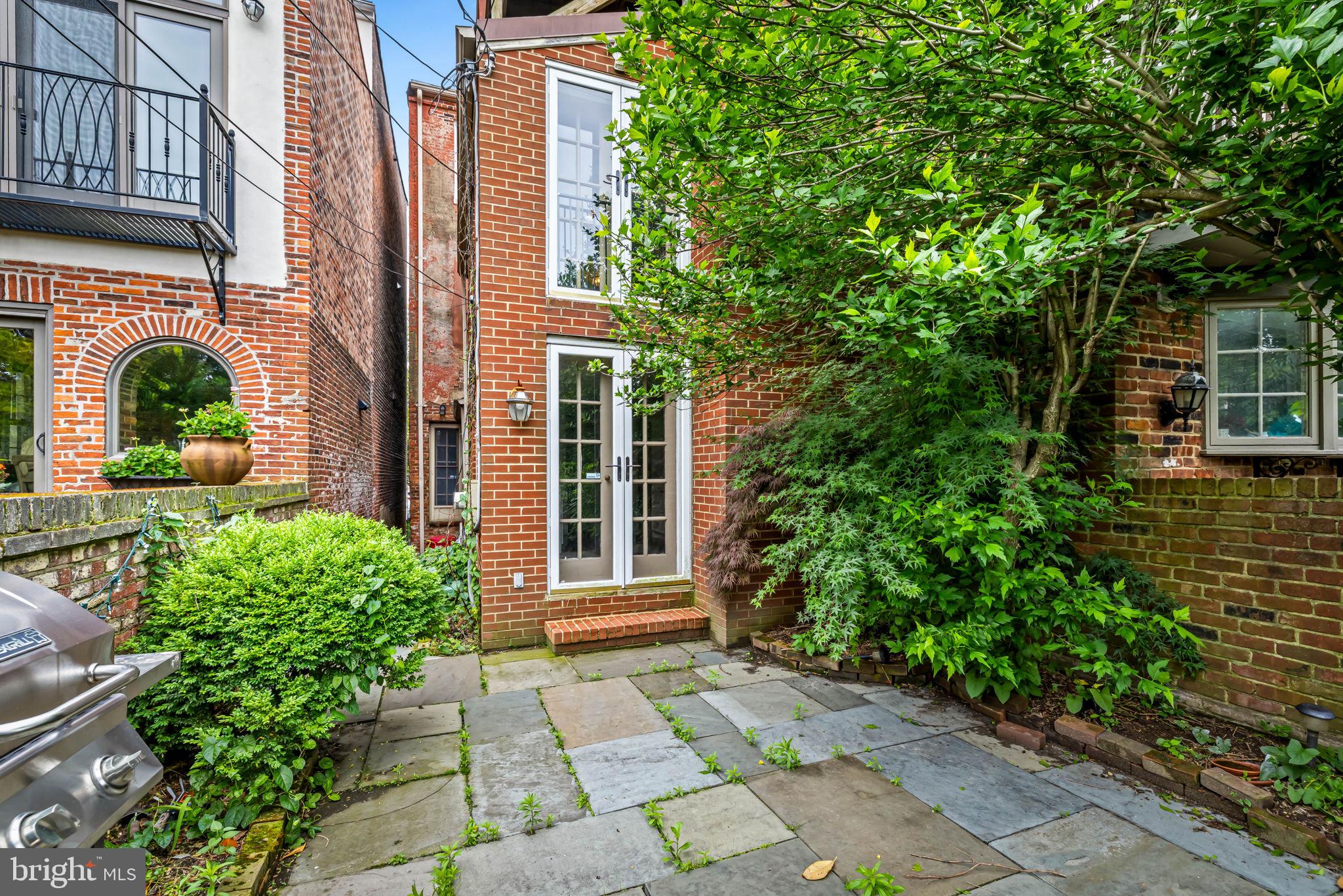 FEDERAL HILL HISTORIC DISTRICT - Residential