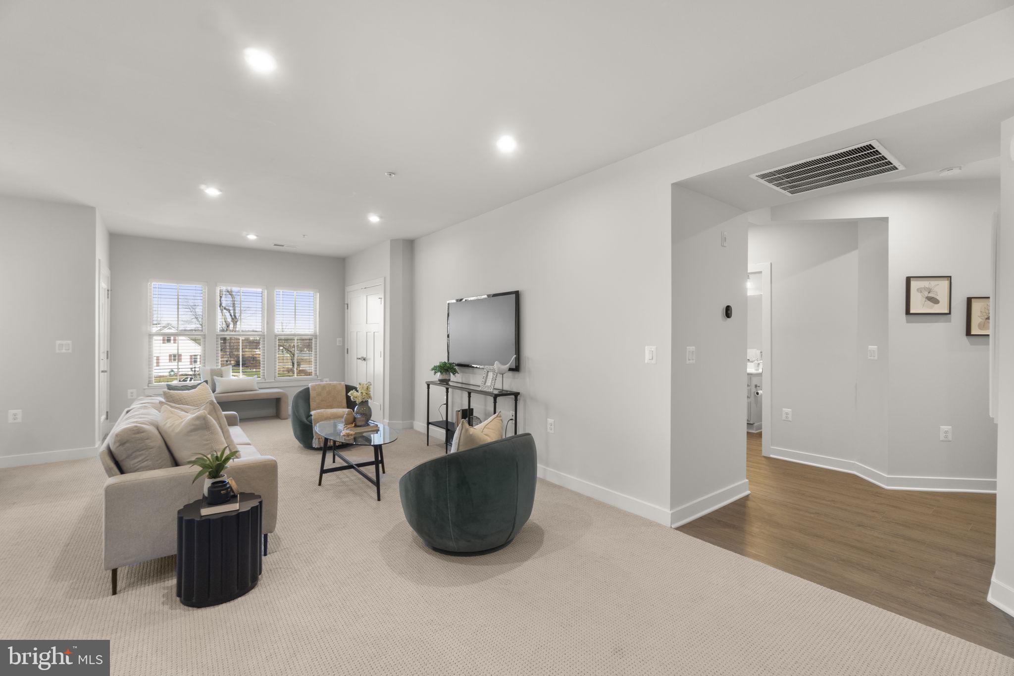 THE WOODLANDS - Residential