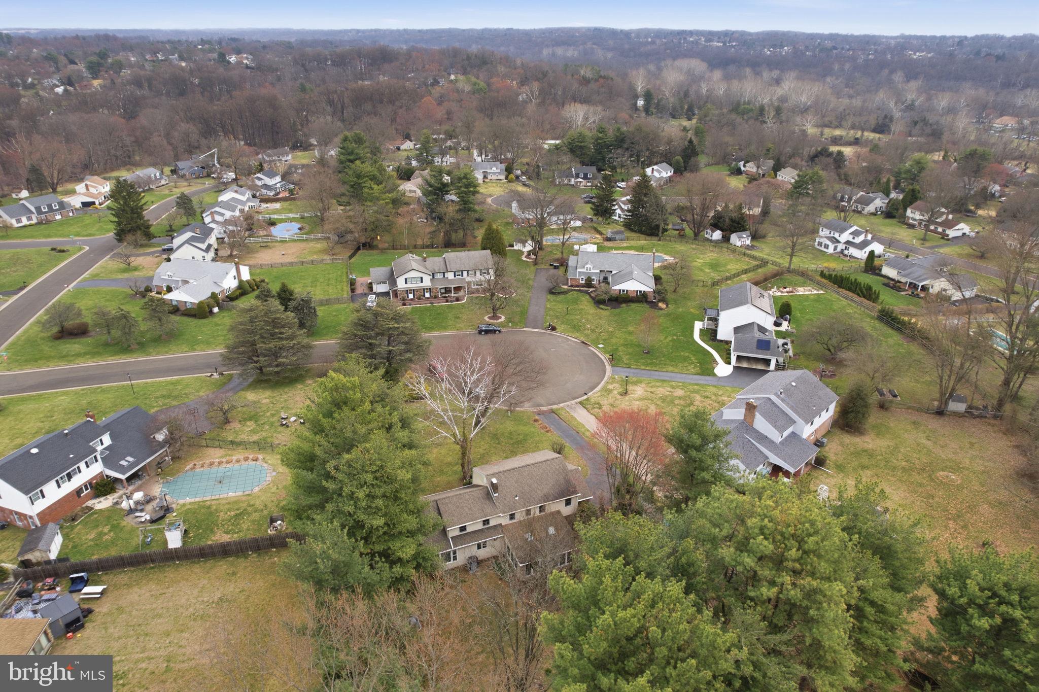 HILLCRESTSHIRE - Residential