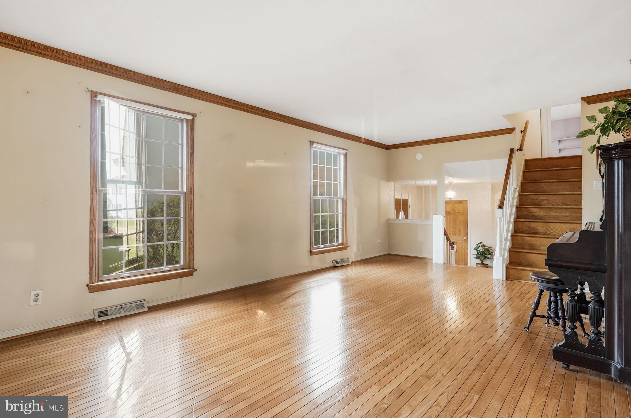 HILLCRESTSHIRE - Residential