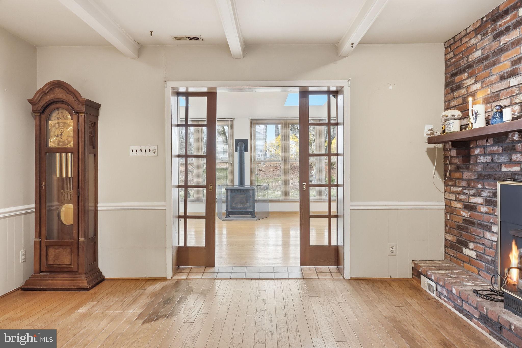 HILLCRESTSHIRE - Residential