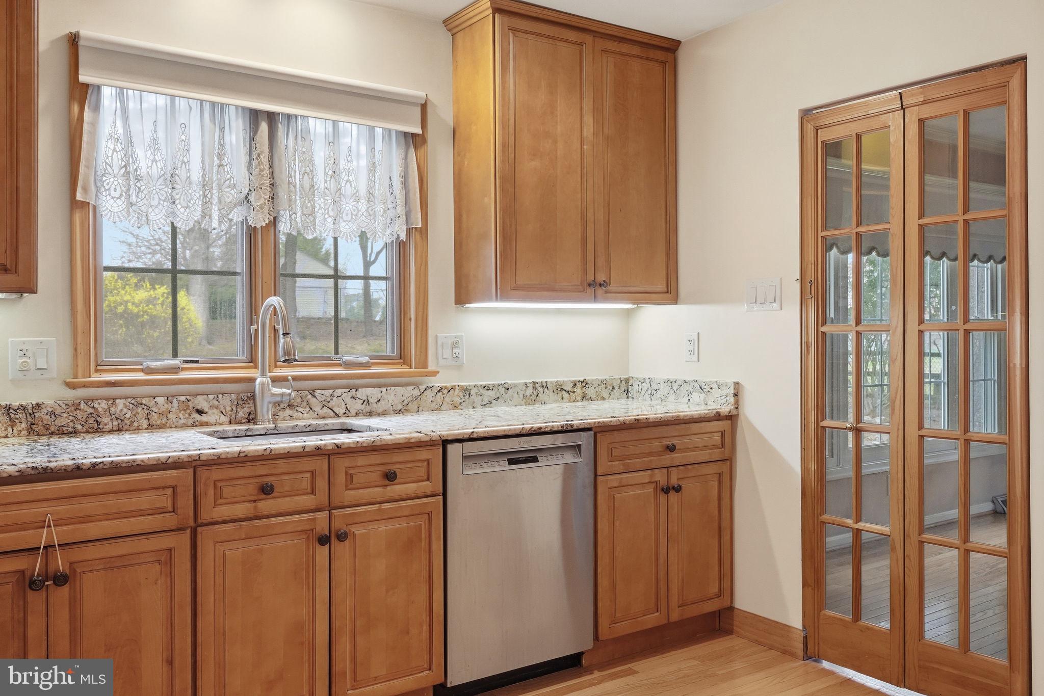 HILLCRESTSHIRE - Residential