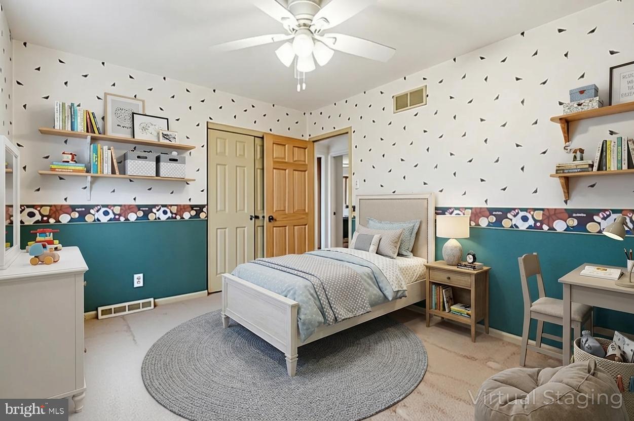 HILLCRESTSHIRE - Residential