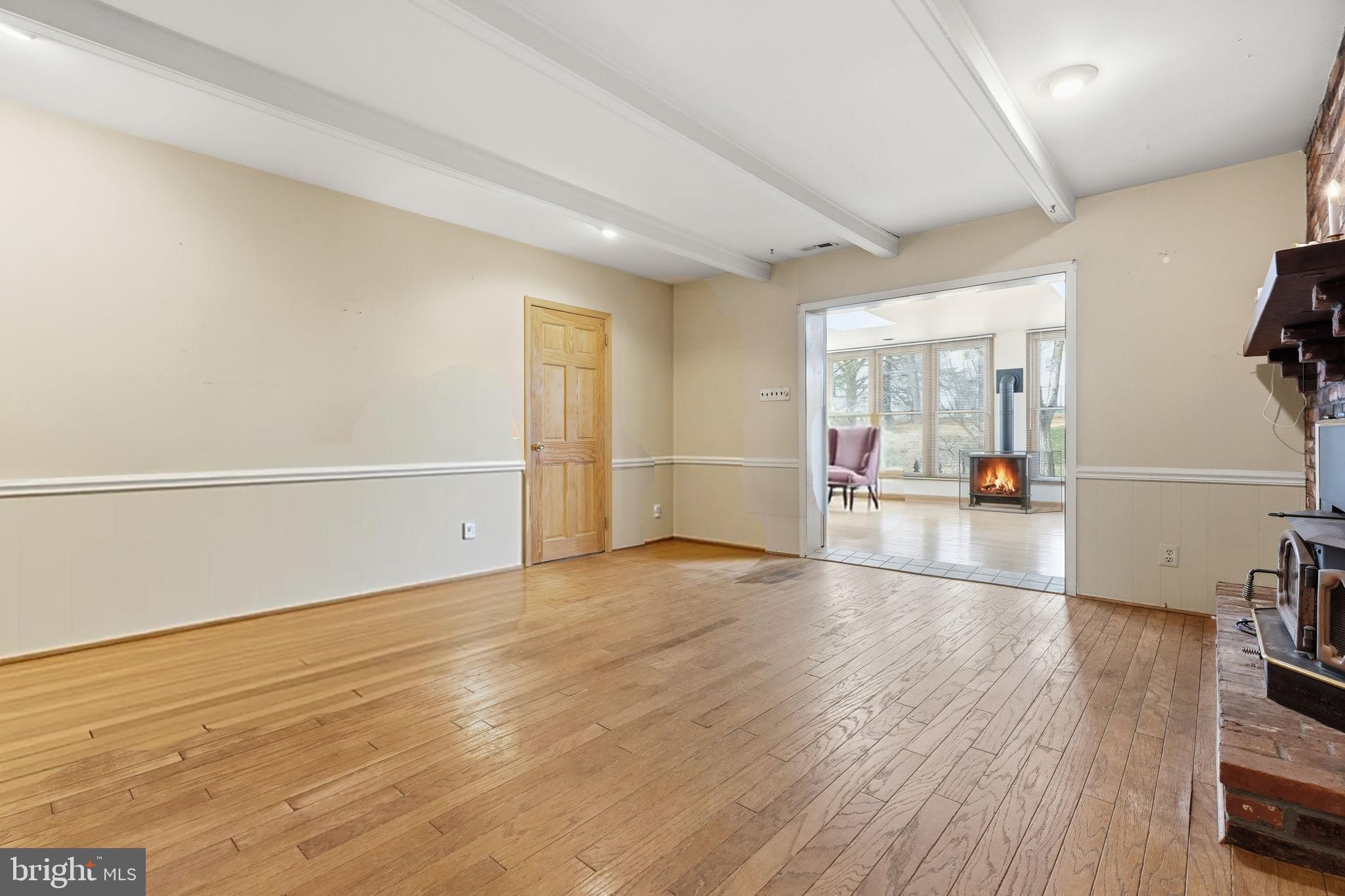 HILLCRESTSHIRE - Residential