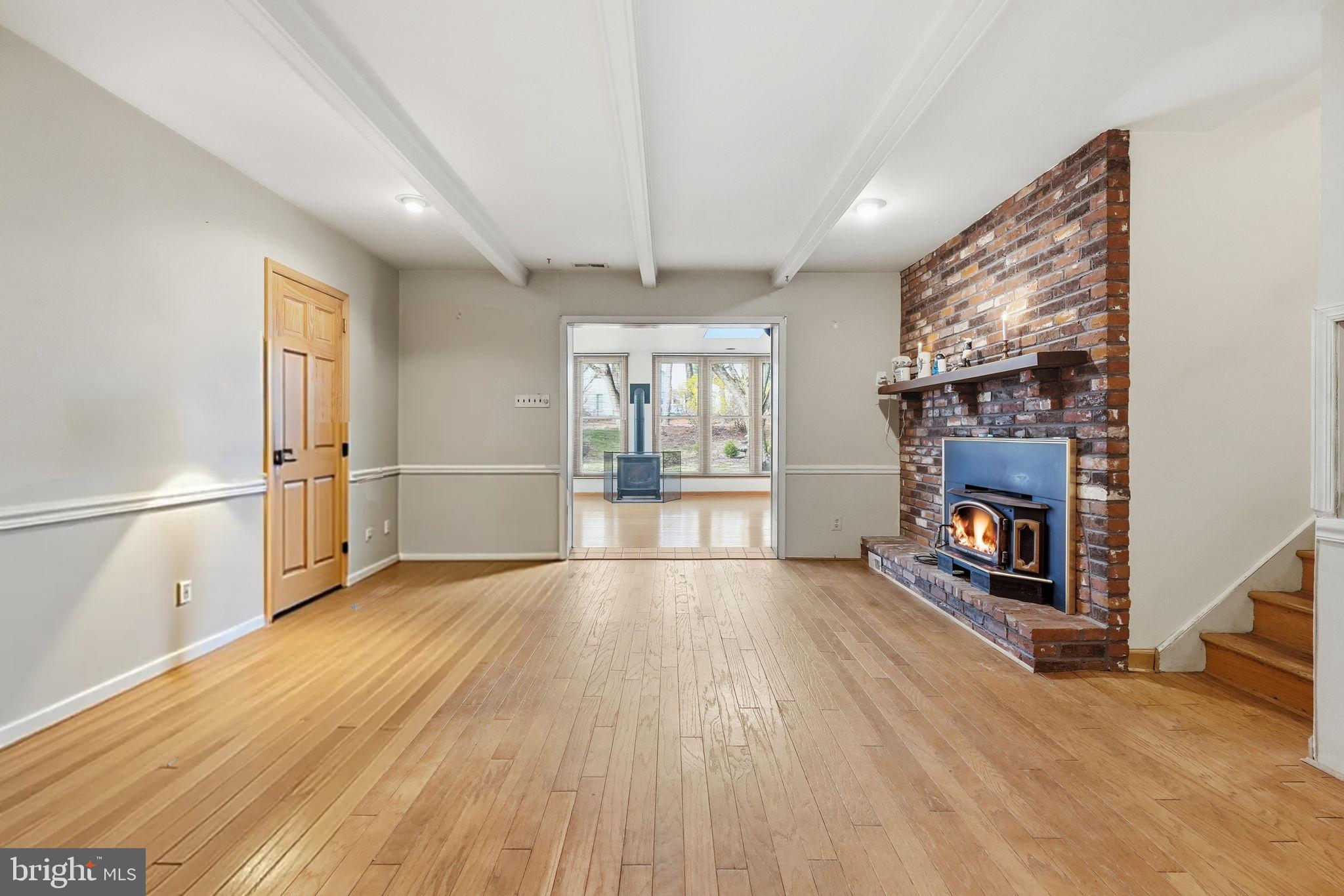 HILLCRESTSHIRE - Residential