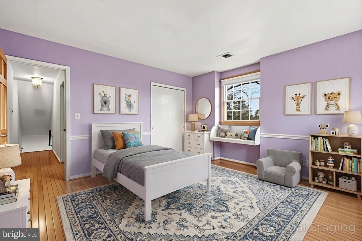 HILLCRESTSHIRE - Residential