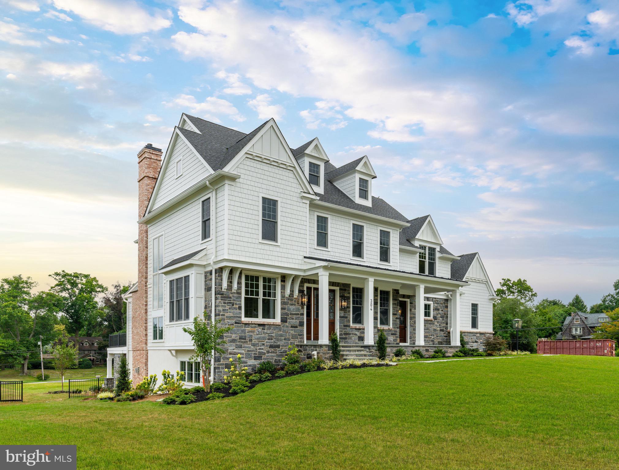 Custom home by Foxlane Homes - FLH.