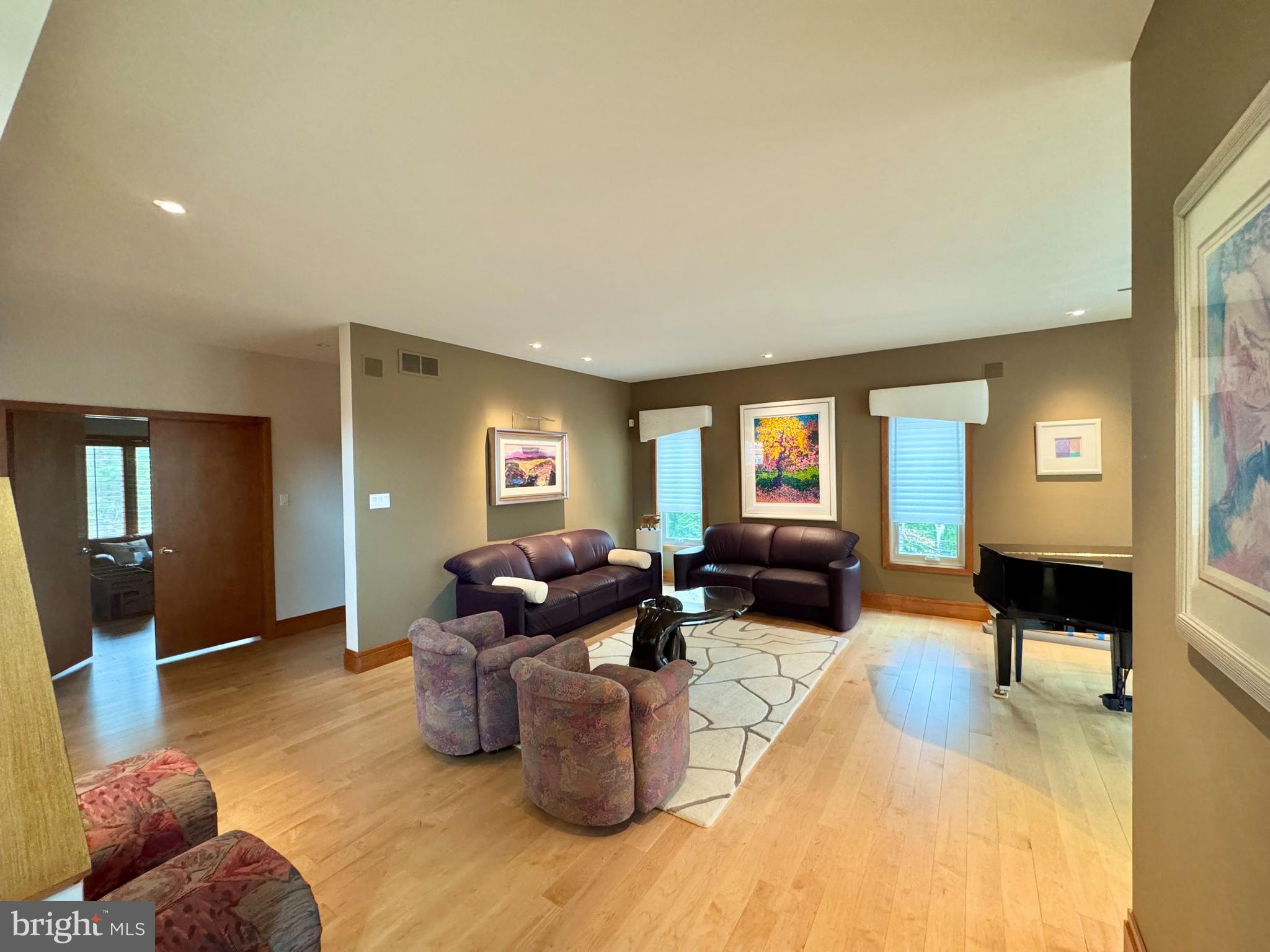 SPRINGTON HUNT - Residential