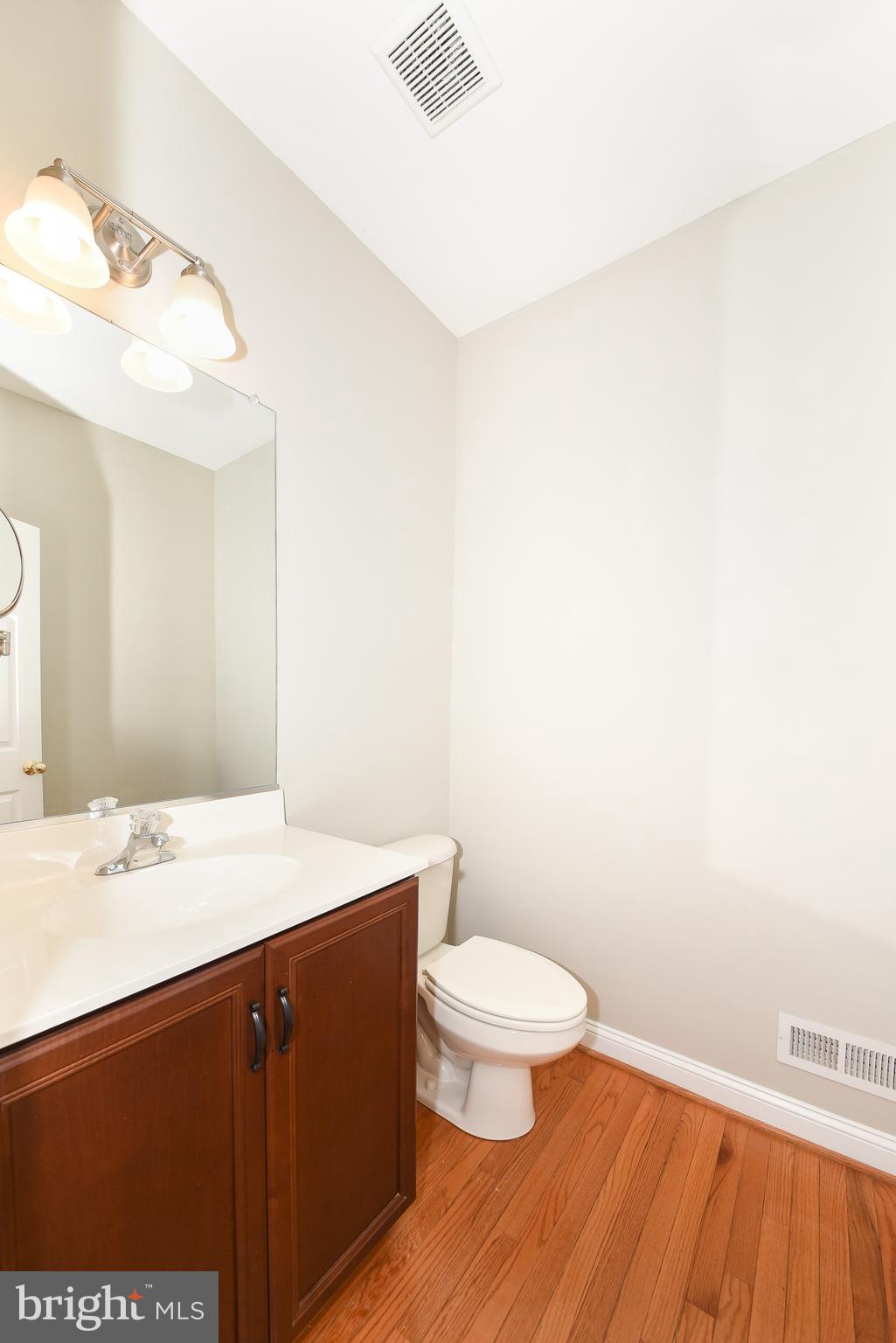 MONTGOMERY WALK - Residential