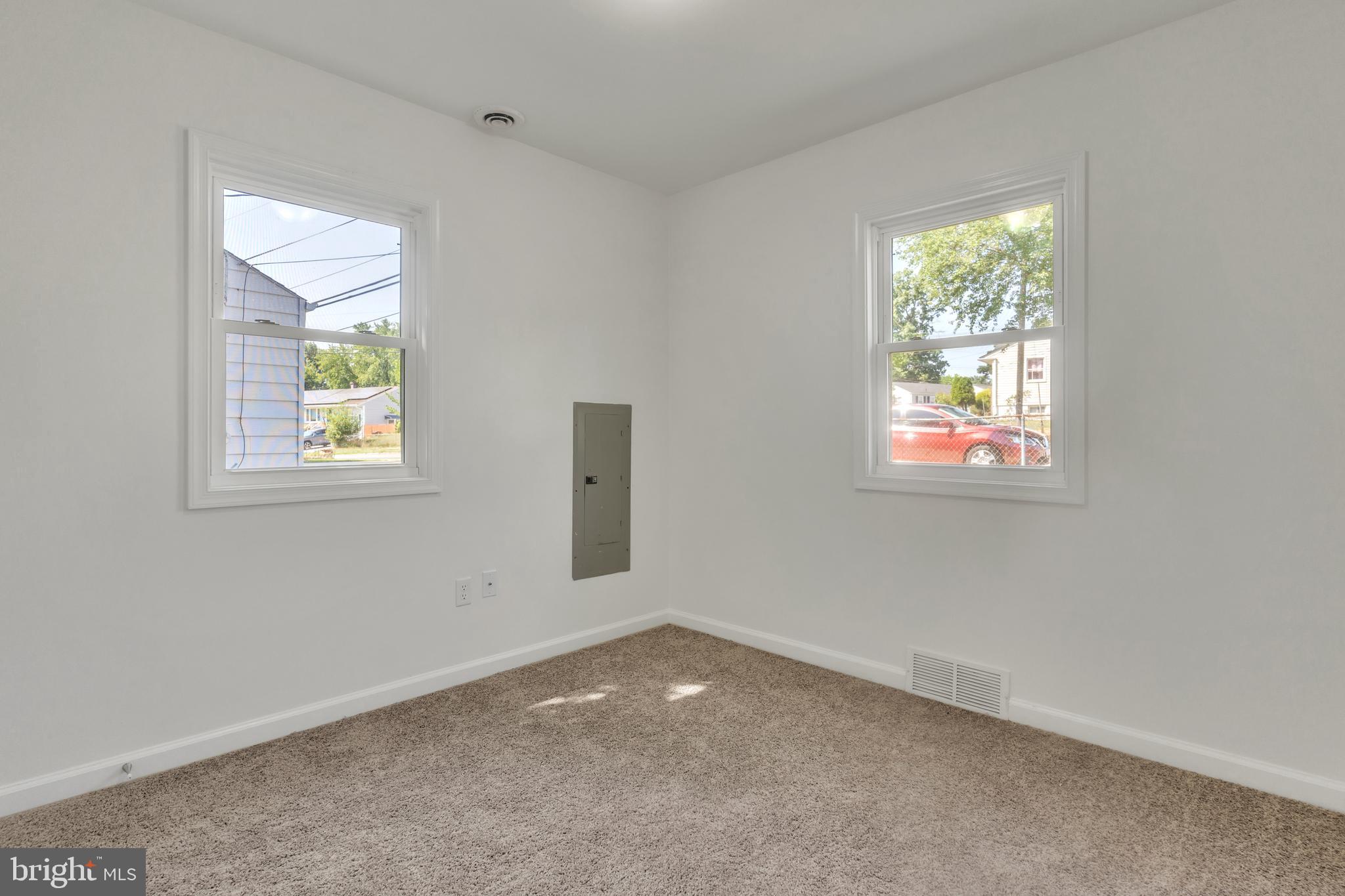 KIDMORE PARK - Residential